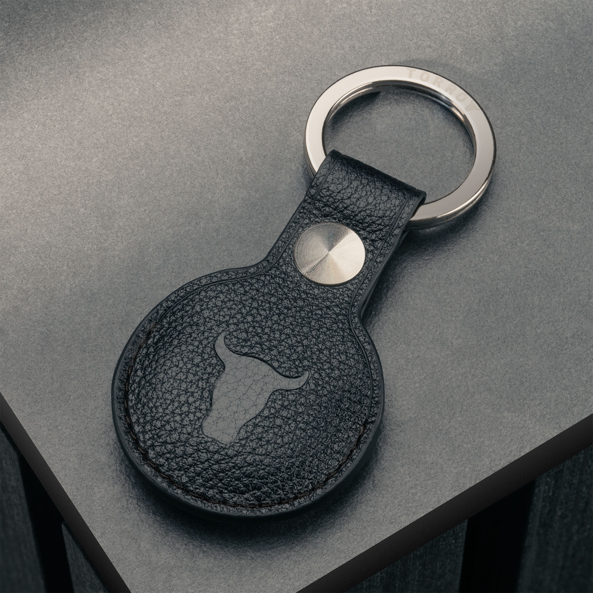 Leather AirTag Keyring - Image 24