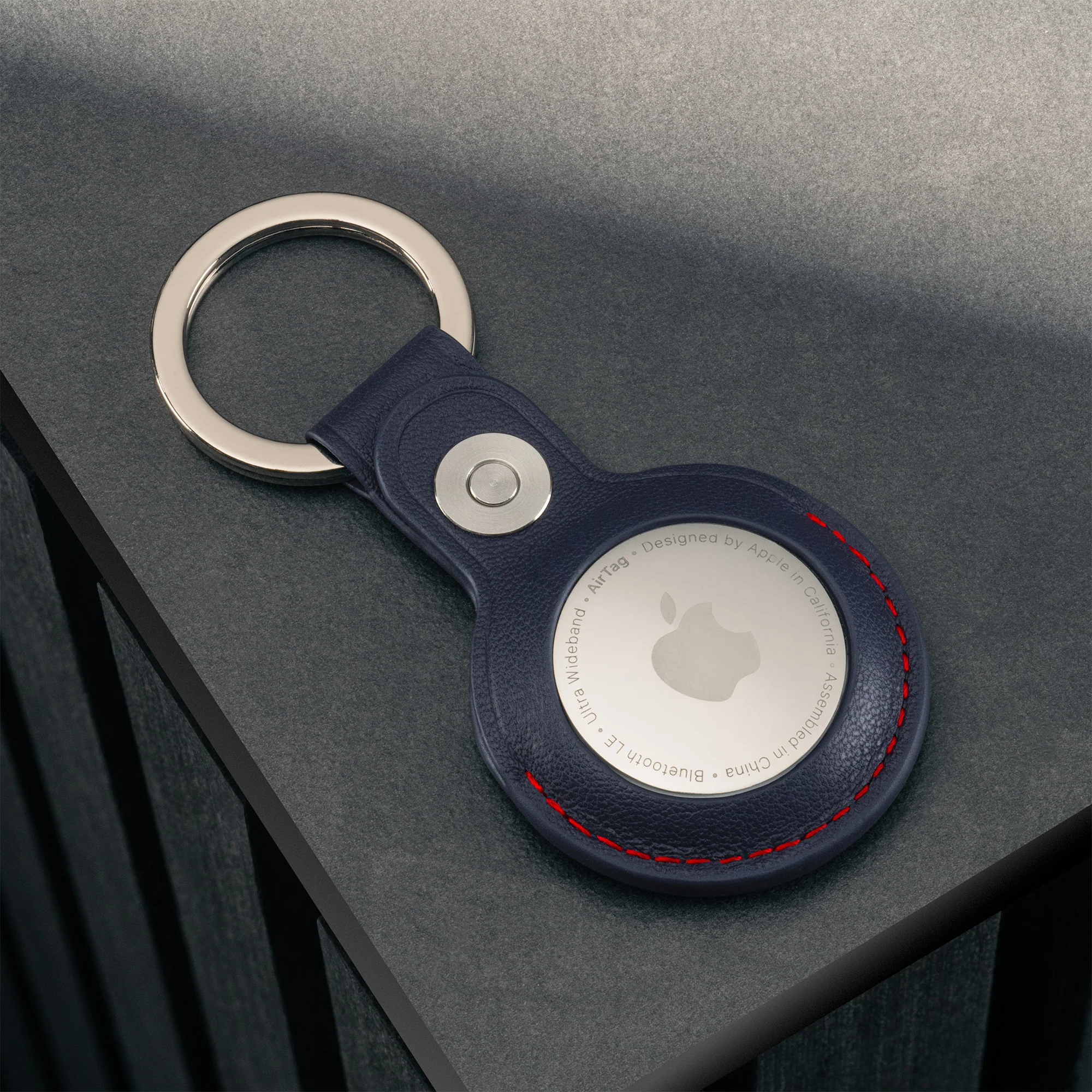 Leather AirTag Keyring - Image 27