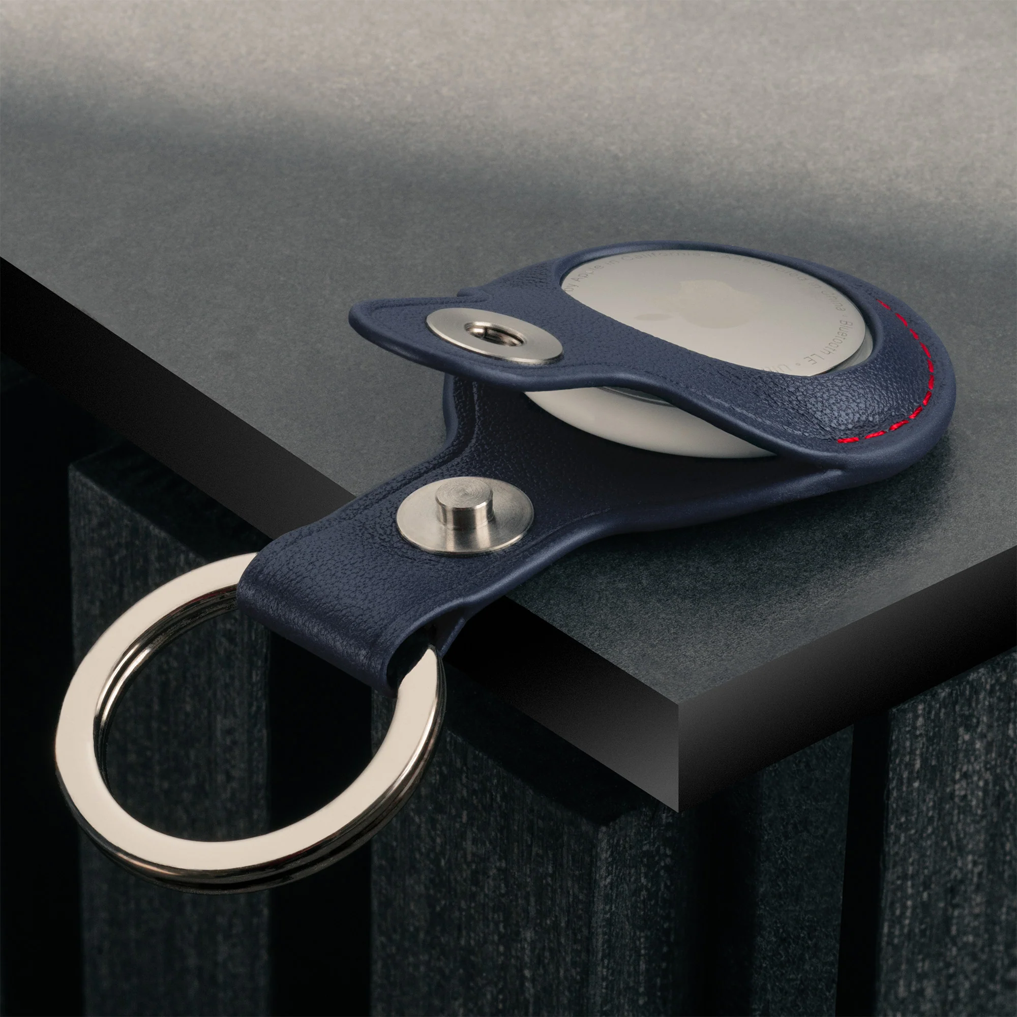 Leather AirTag Keyring - Image 29