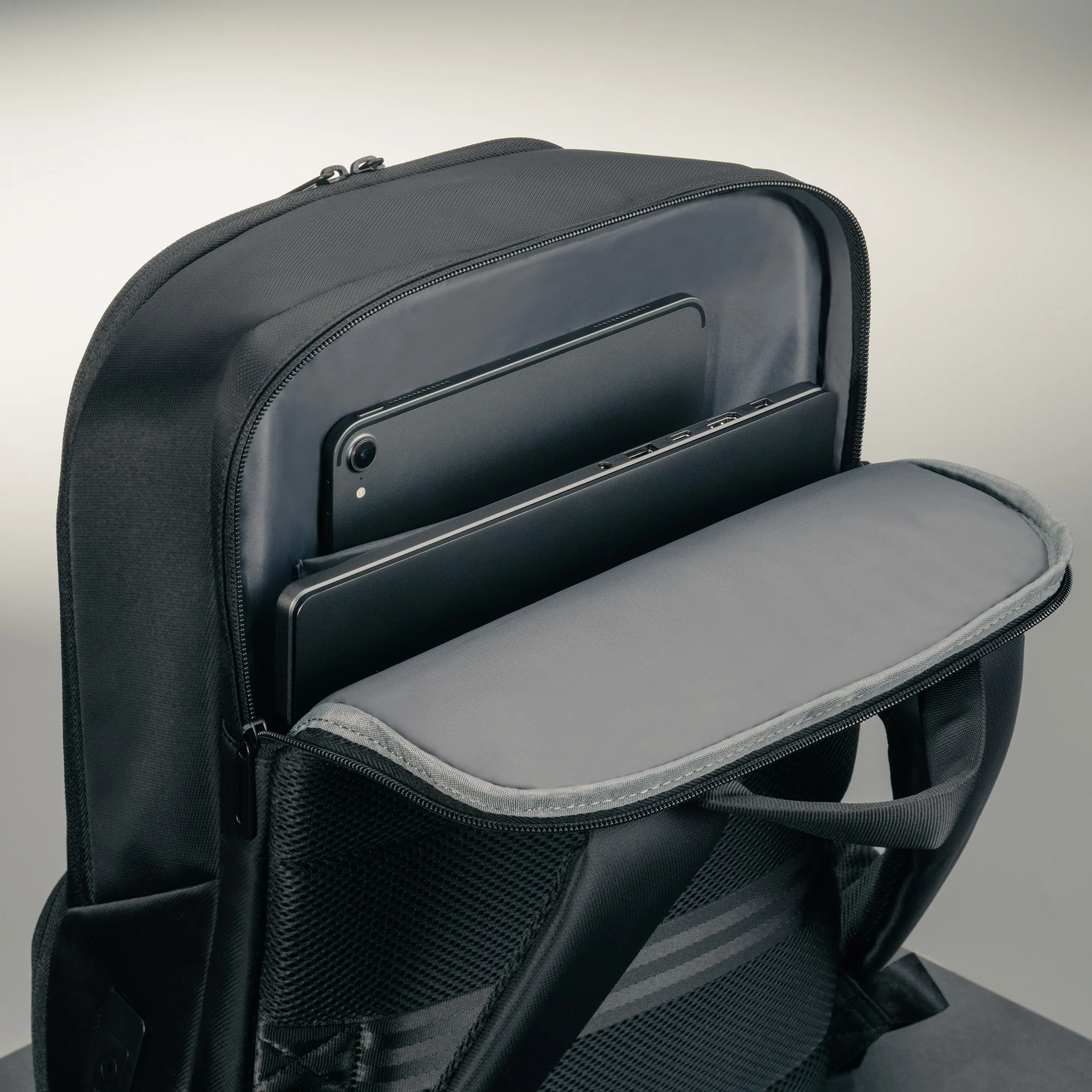 Commuter Laptop Backpack (17.5L, Water-Resistant) - Image 4
