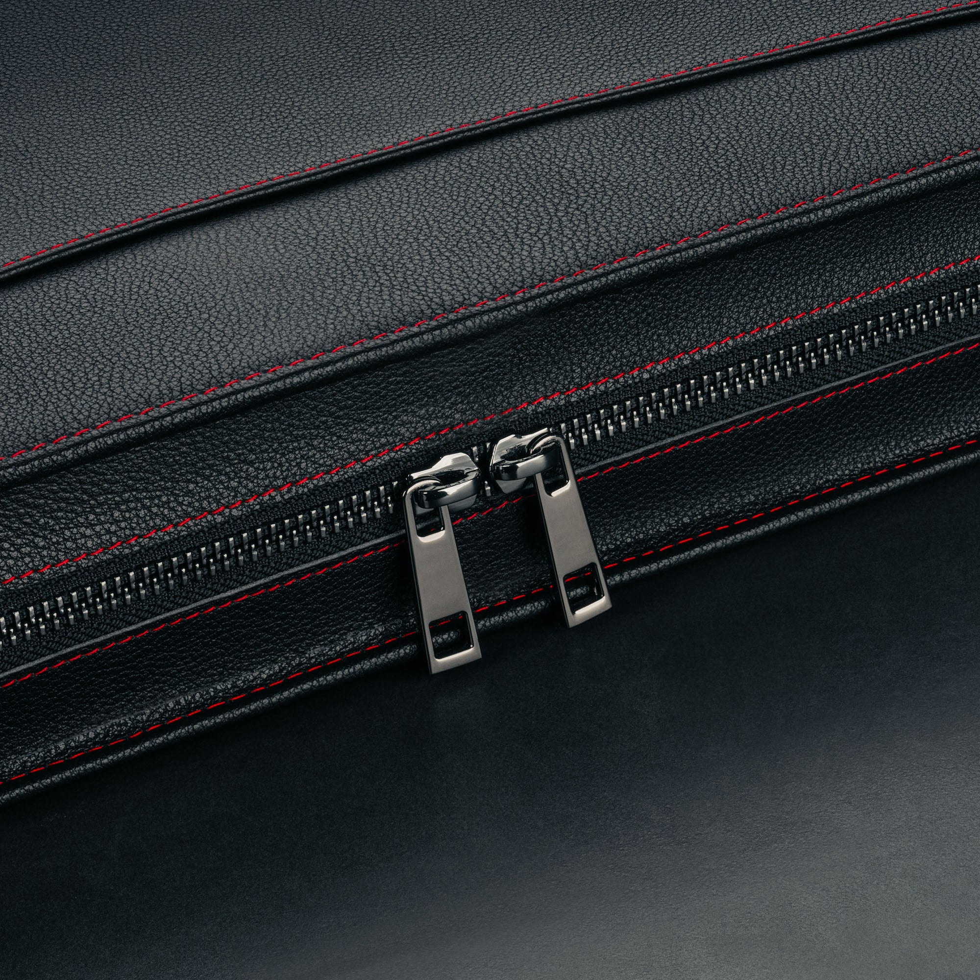 Leather Zipped A4 Conference Folder / Portfolio - Image 8