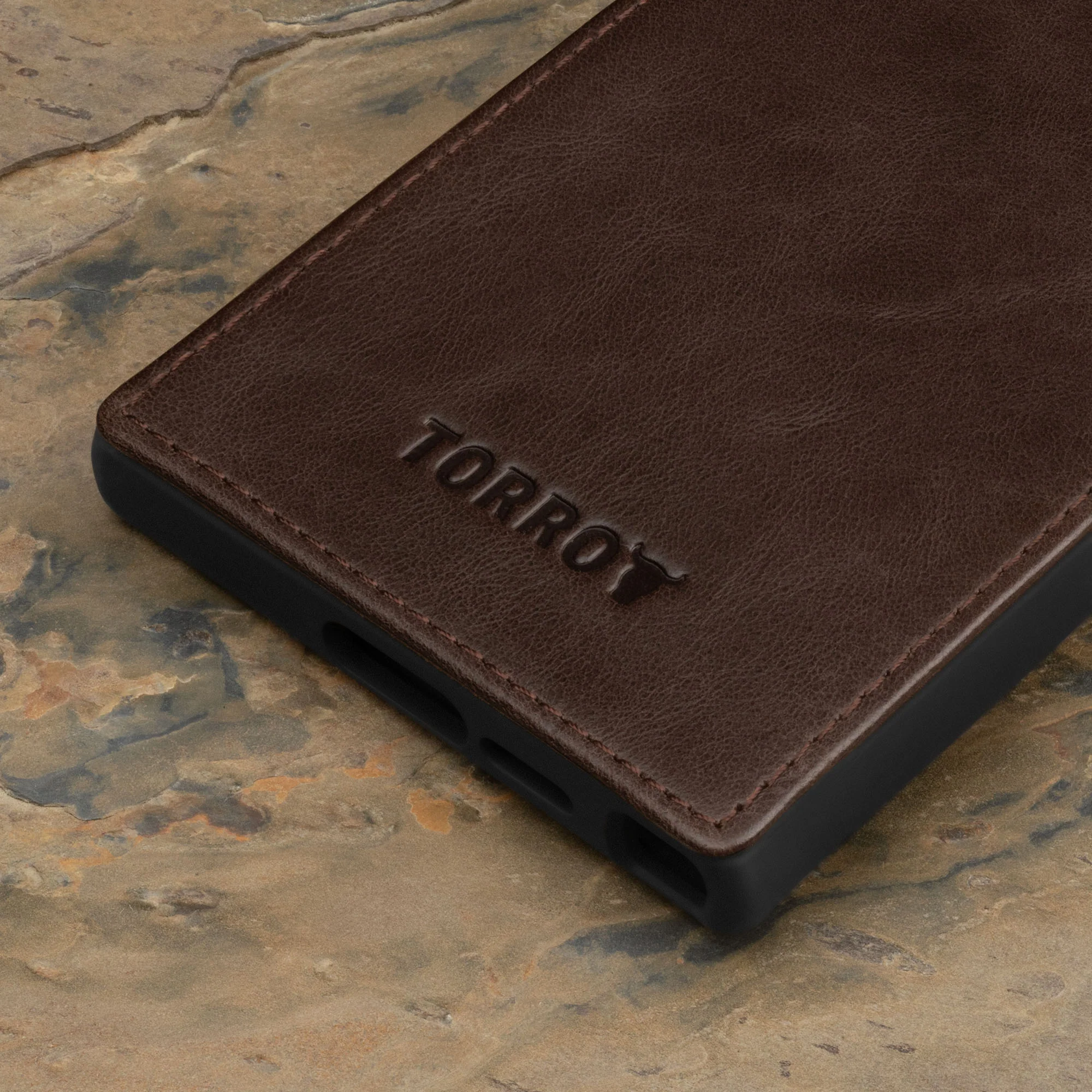 Galaxy S24 Ultra Leather Bumper Case - Image 12