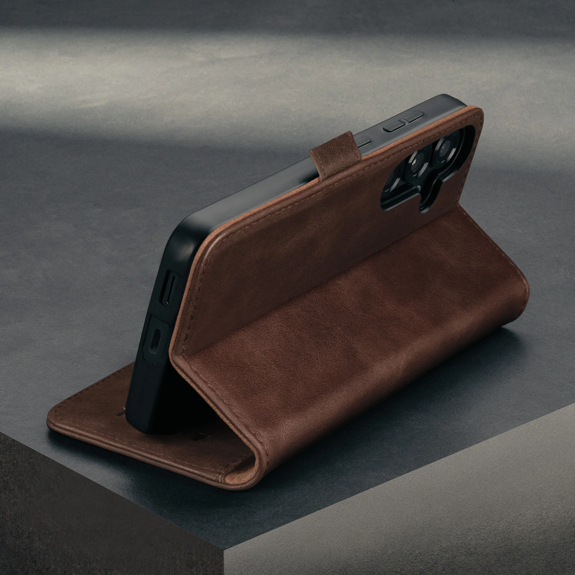 Galaxy S25 Leather Case (with Stand function) - Image 8