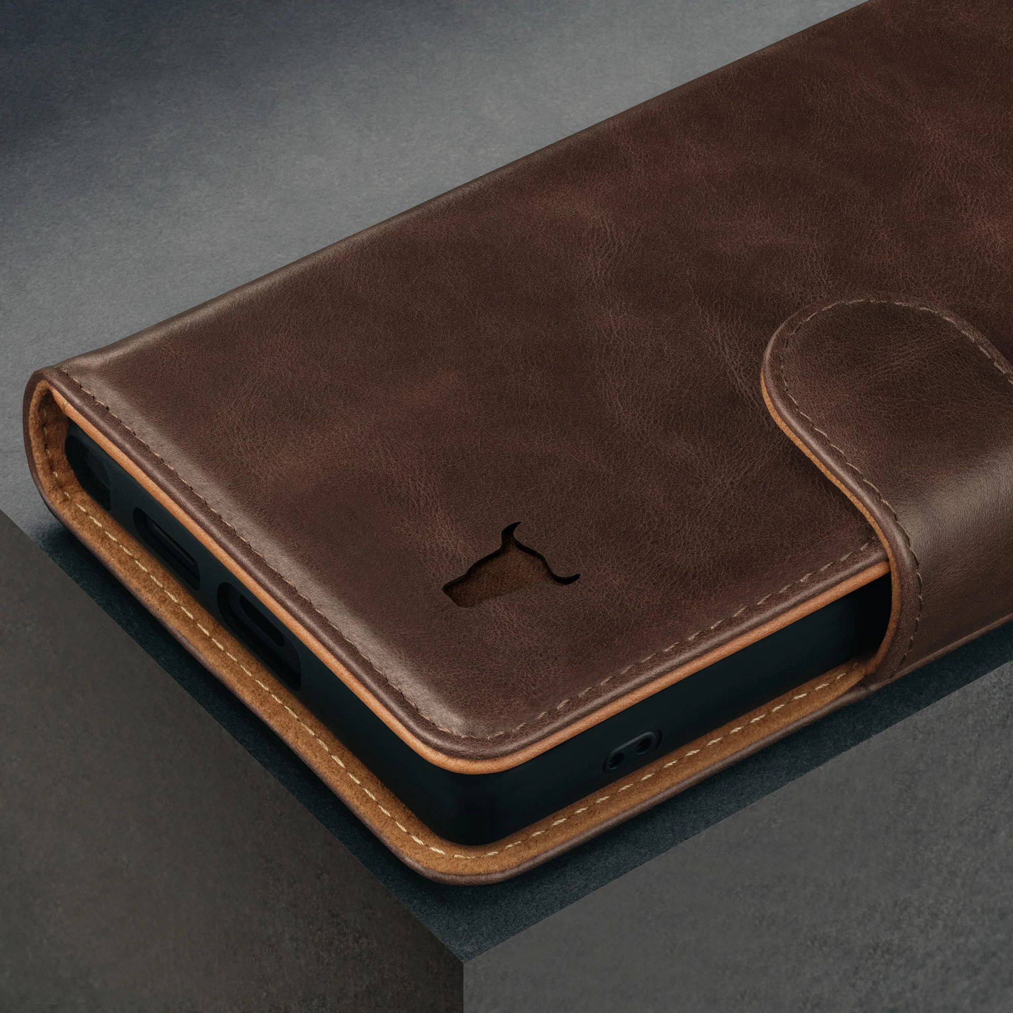 Galaxy S25 Ultra Detachable Wallet Case (Qi2/MagSafe Charging Compatible) - Image 15