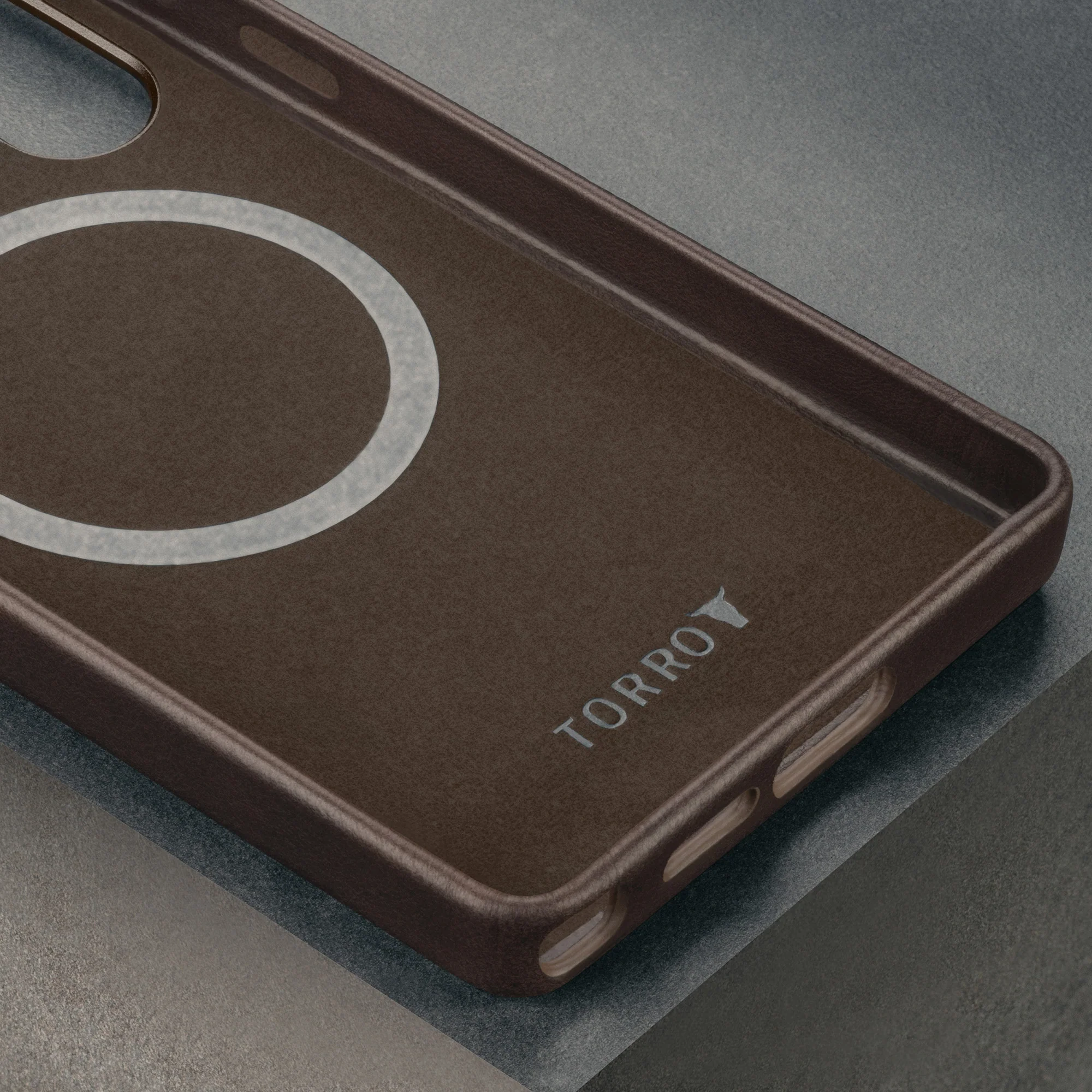 Galaxy S25 Ultra Leather Bumper Case (Qi2/MagSafe Charging Compatible) - Image 11