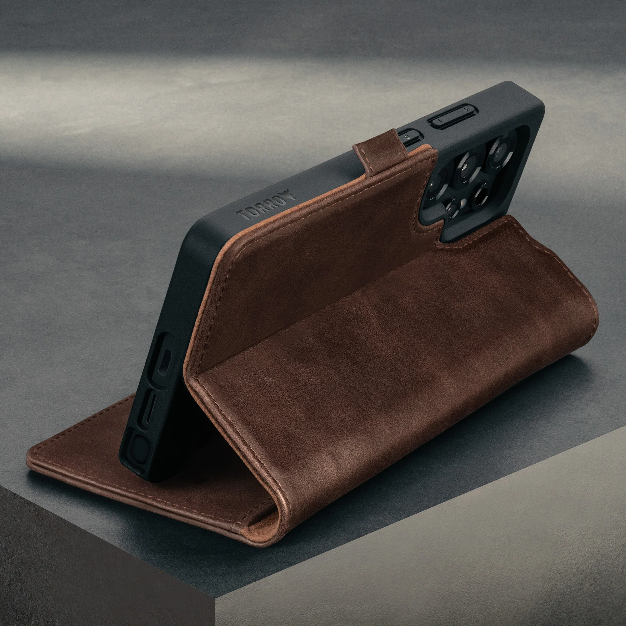 Galaxy S25 Ultra Leather Case (with Stand Function) - Image 10