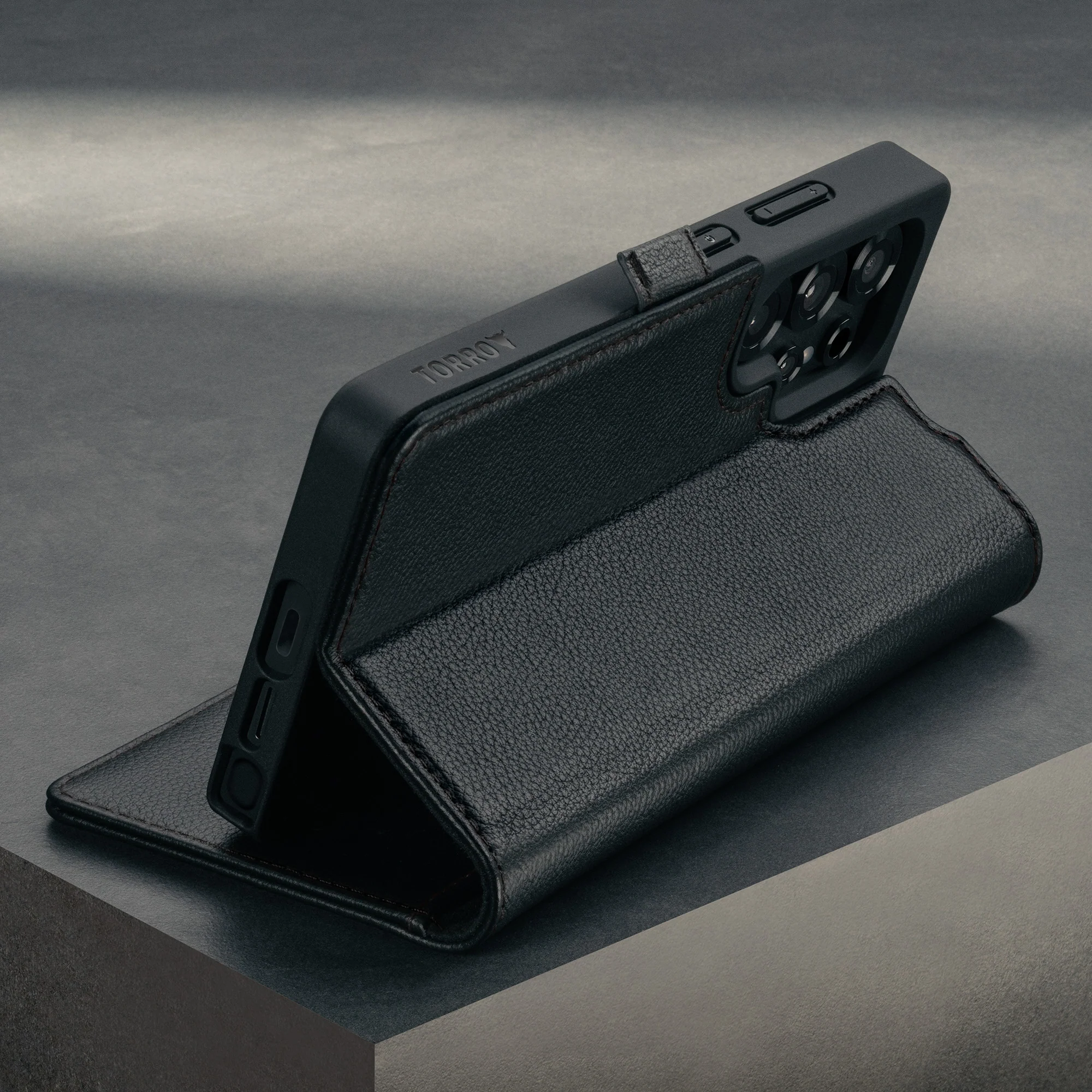 Galaxy S25 Ultra Leather Case (with Stand Function) - Image 15