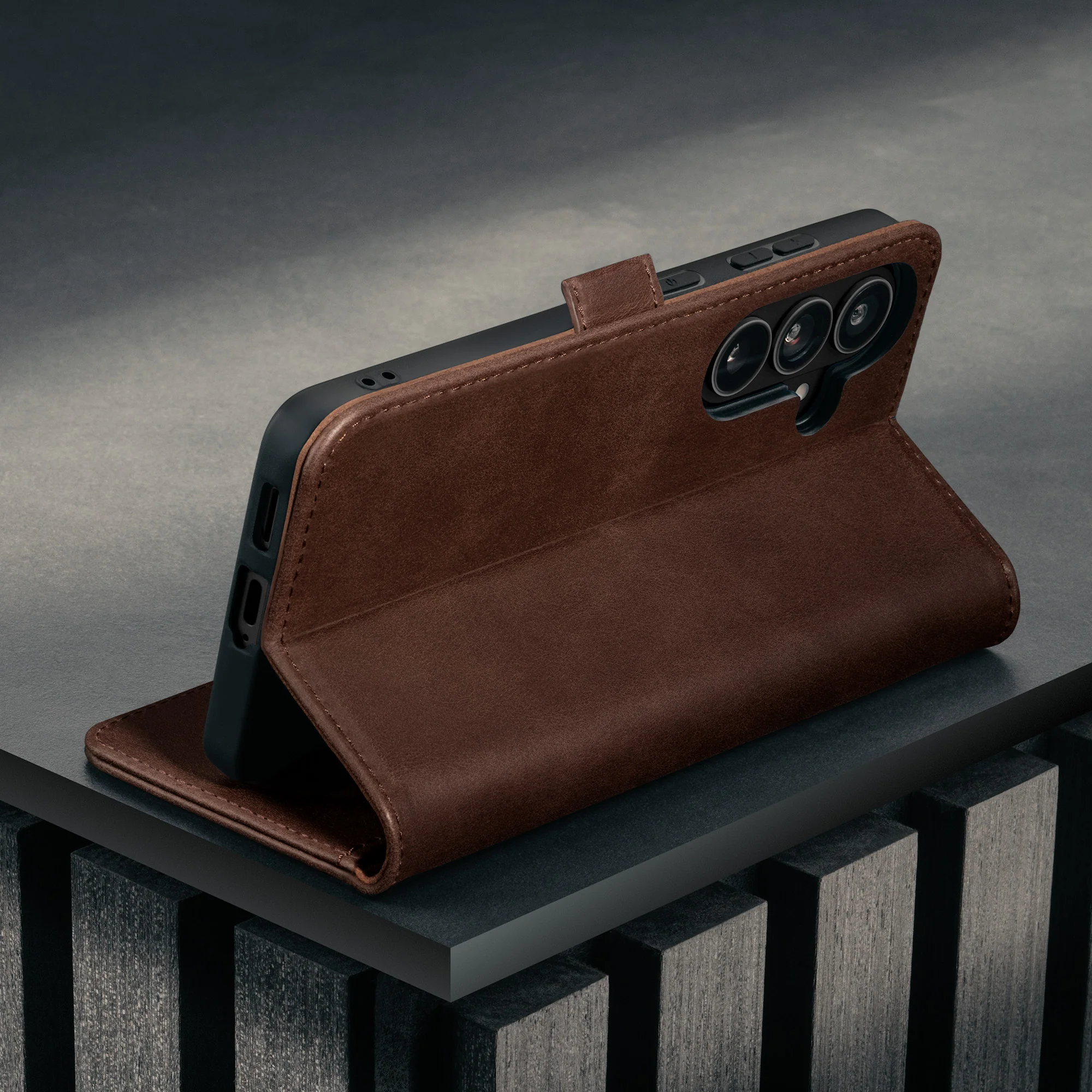 Galaxy S26 Leather Case (with Stand Function) - Image 8
