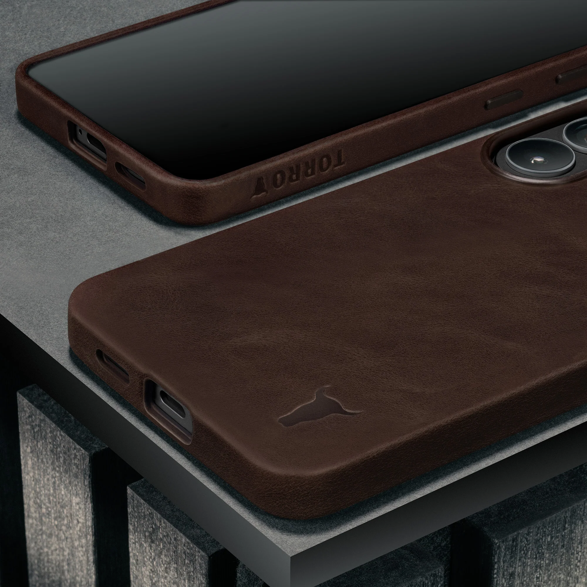 Galaxy S26+ Leather Bumper Case - Image 6