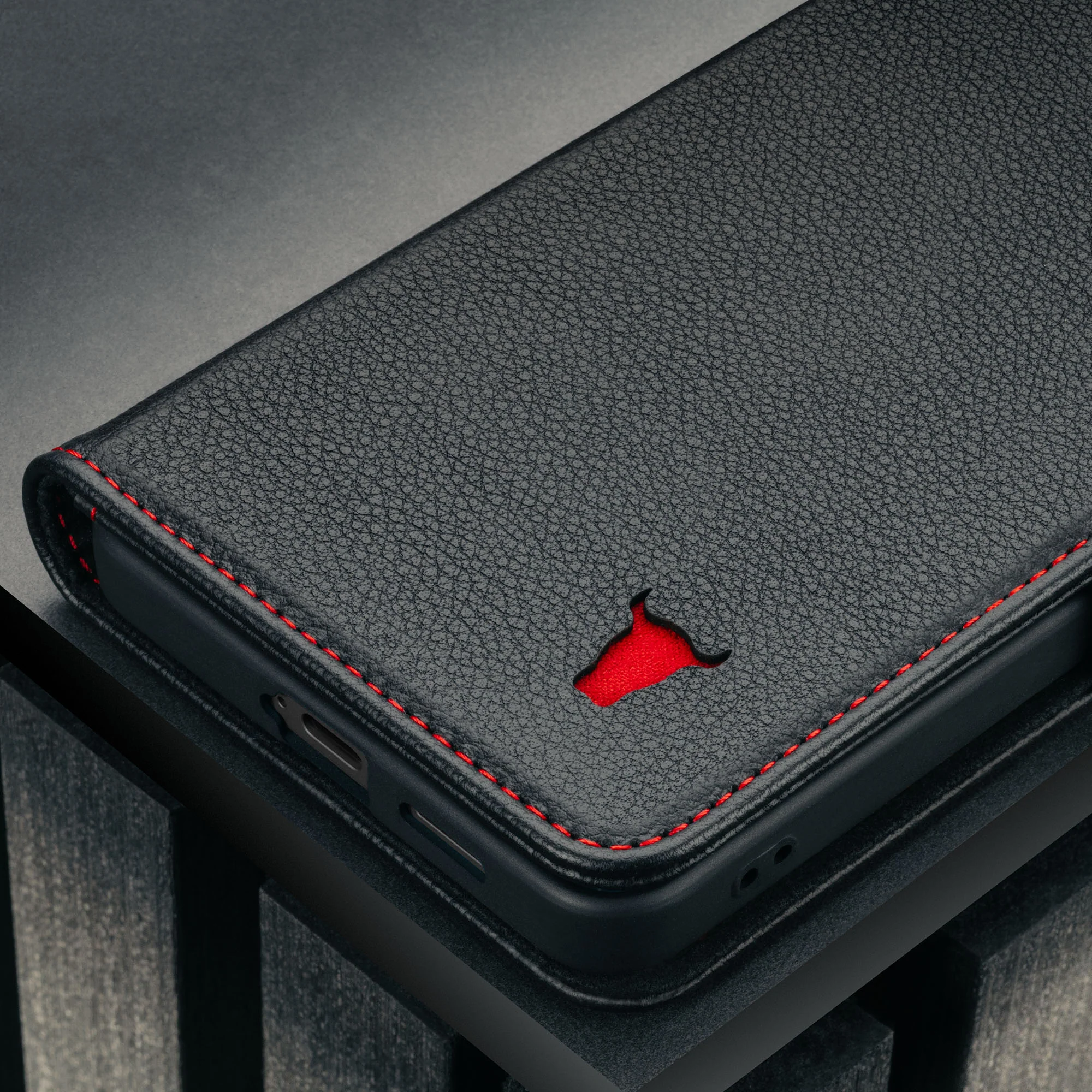 Galaxy S26+ Leather Case (with Stand Function) - Image 7