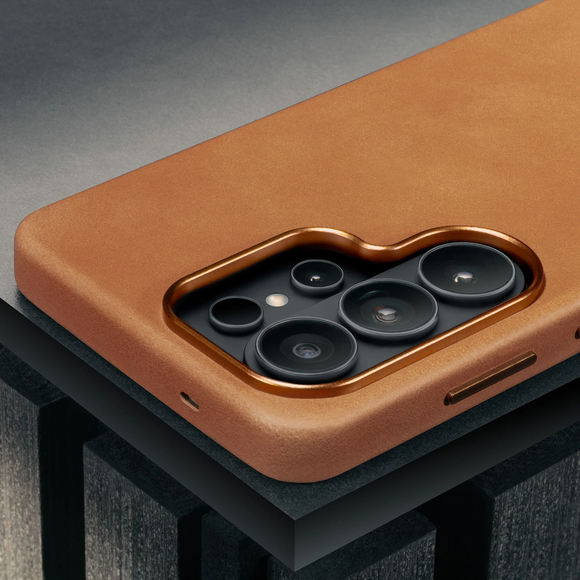 Galaxy S26 Ultra Leather Bumper Case - Image 10