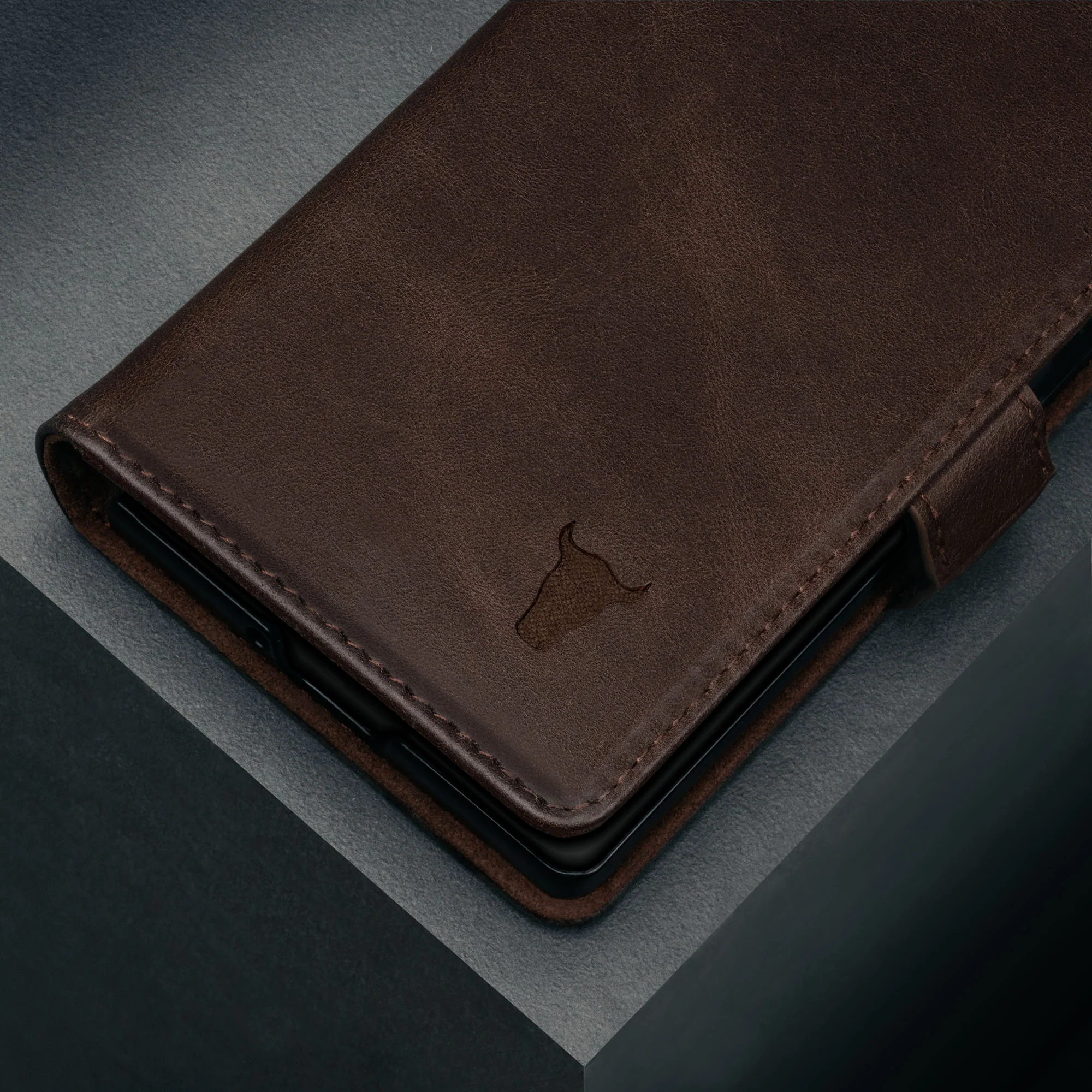 Galaxy Z Fold6 Leather Wallet Case - Image 15