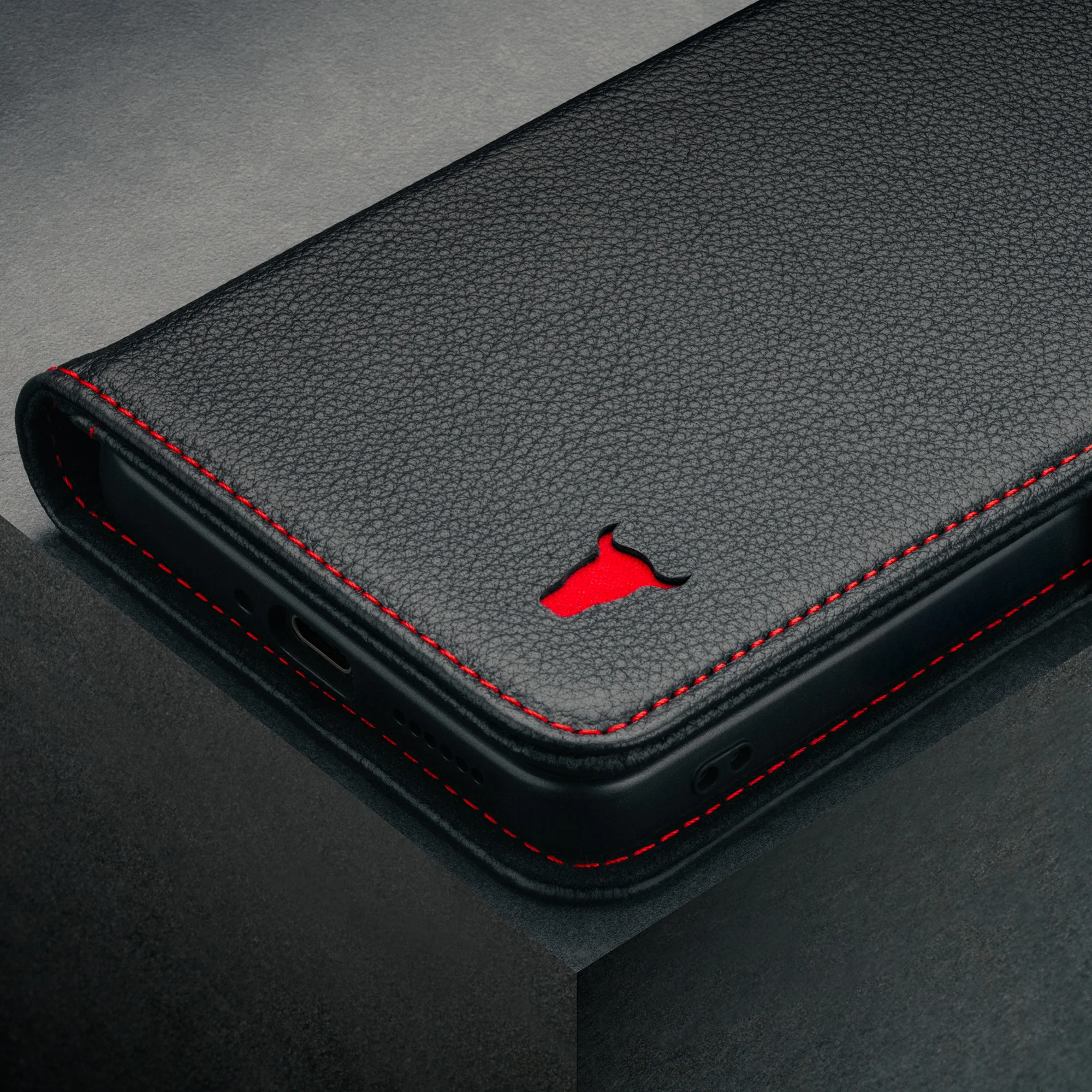 Honor Magic 7 Pro Leather Case - Image 6