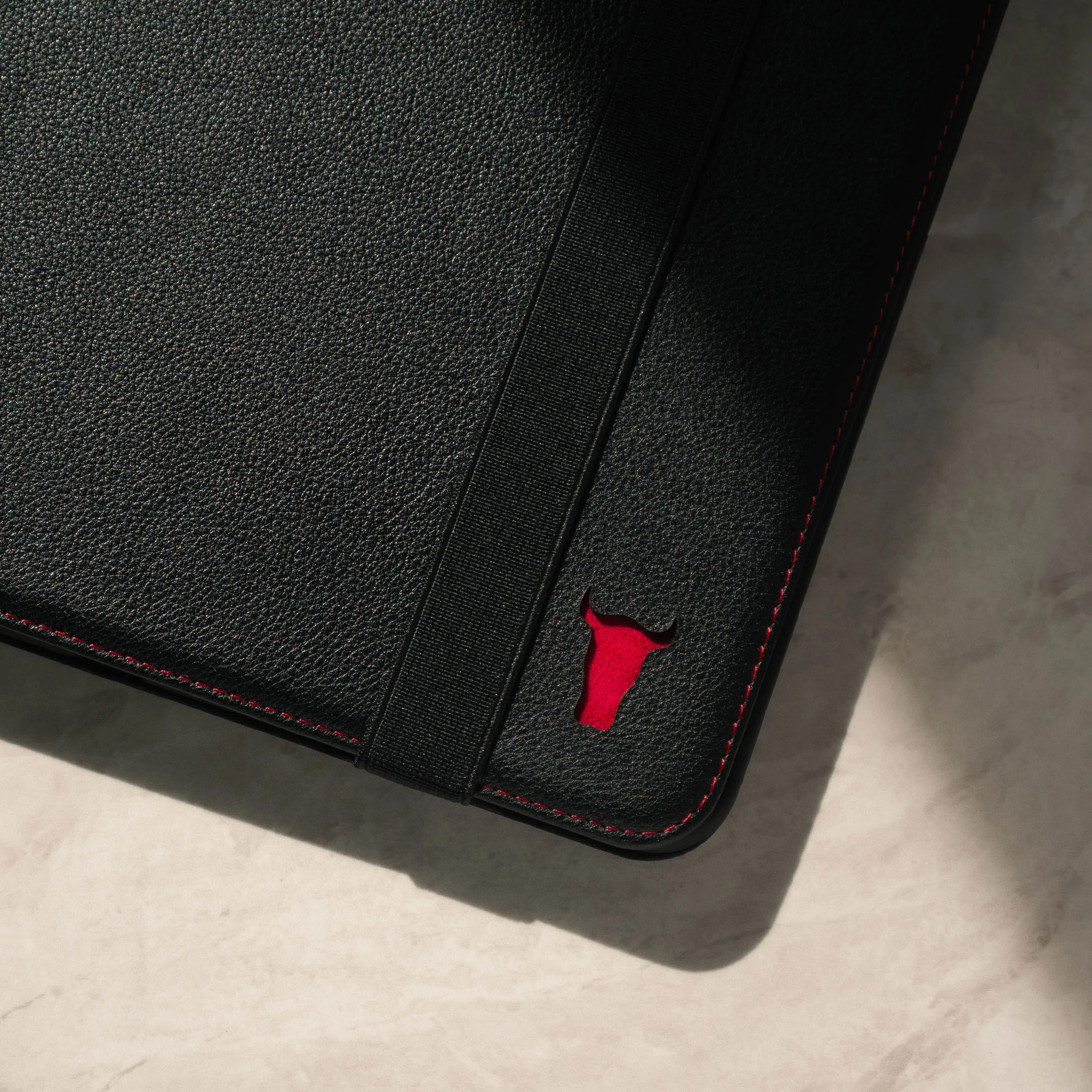 iPad 10.2" Leather Case (9th, 8th & 7th Gen) - Image 8
