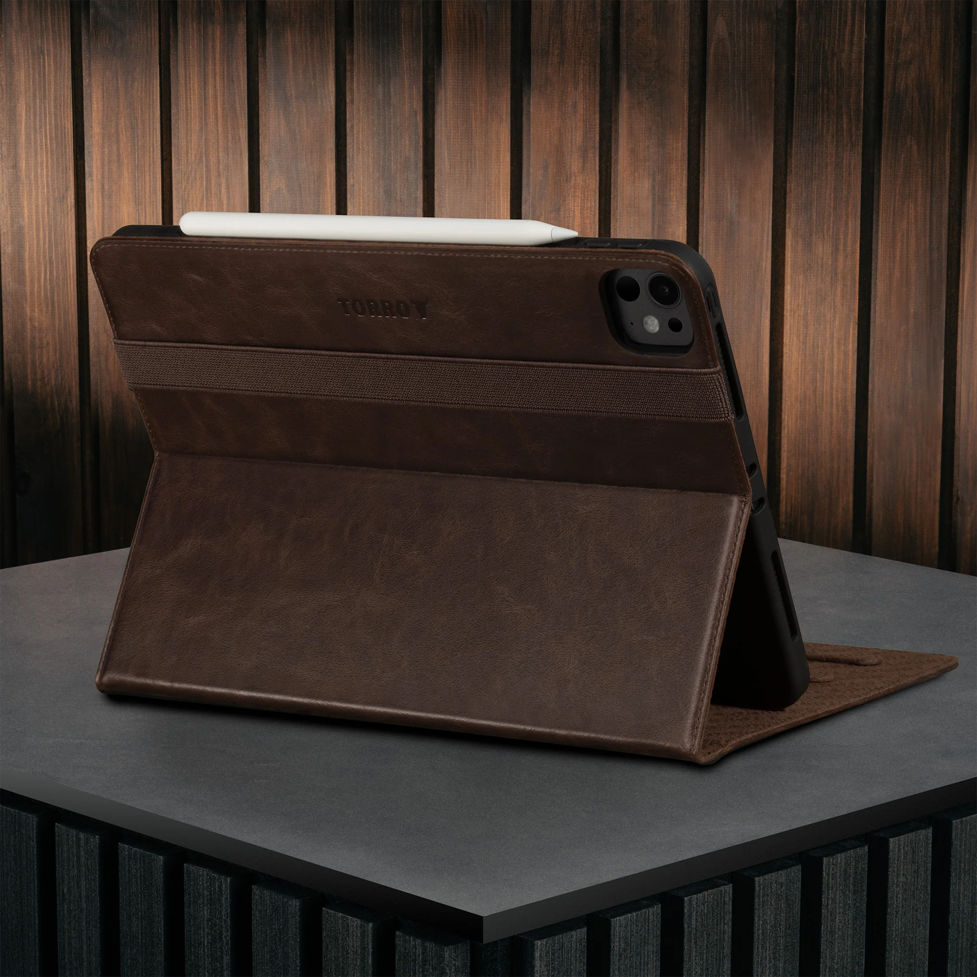 iPad Pro 11" Leather Case (M5/M4) - Image 10