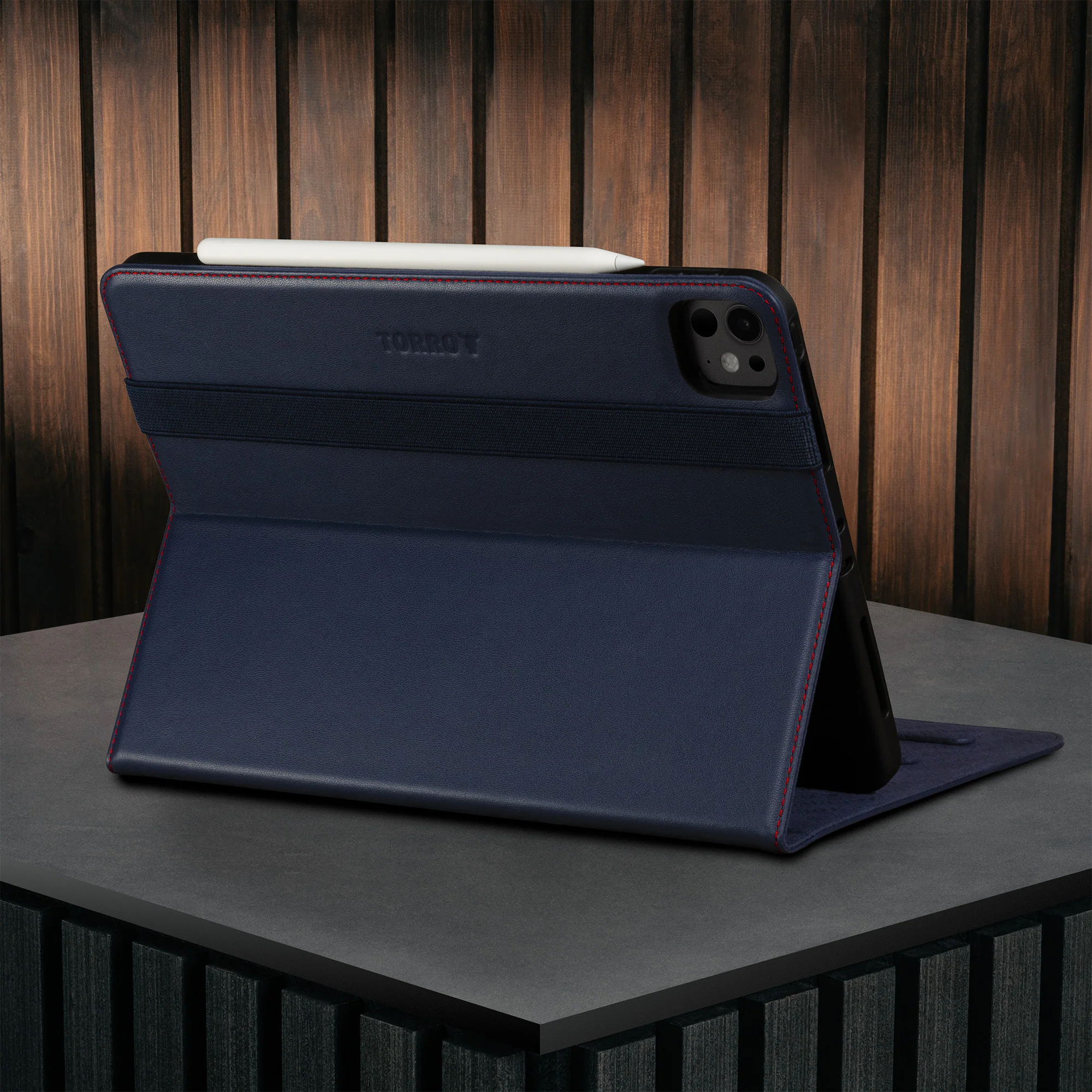 iPad Pro 11" Leather Case (M5/M4) - Image 14