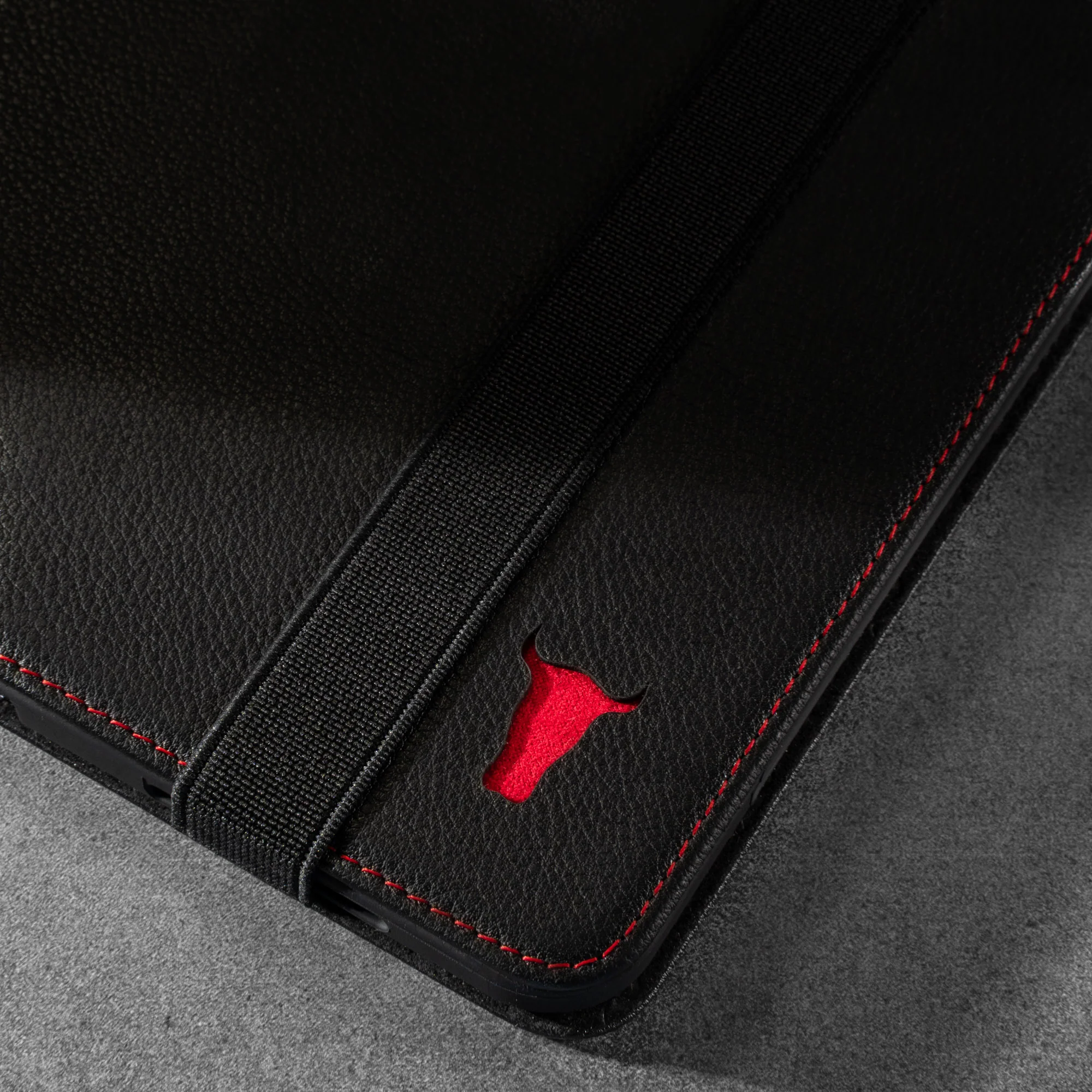 iPad Pro 12.9" Leather Case (6th, 5th & 4th Gen) - Image 6