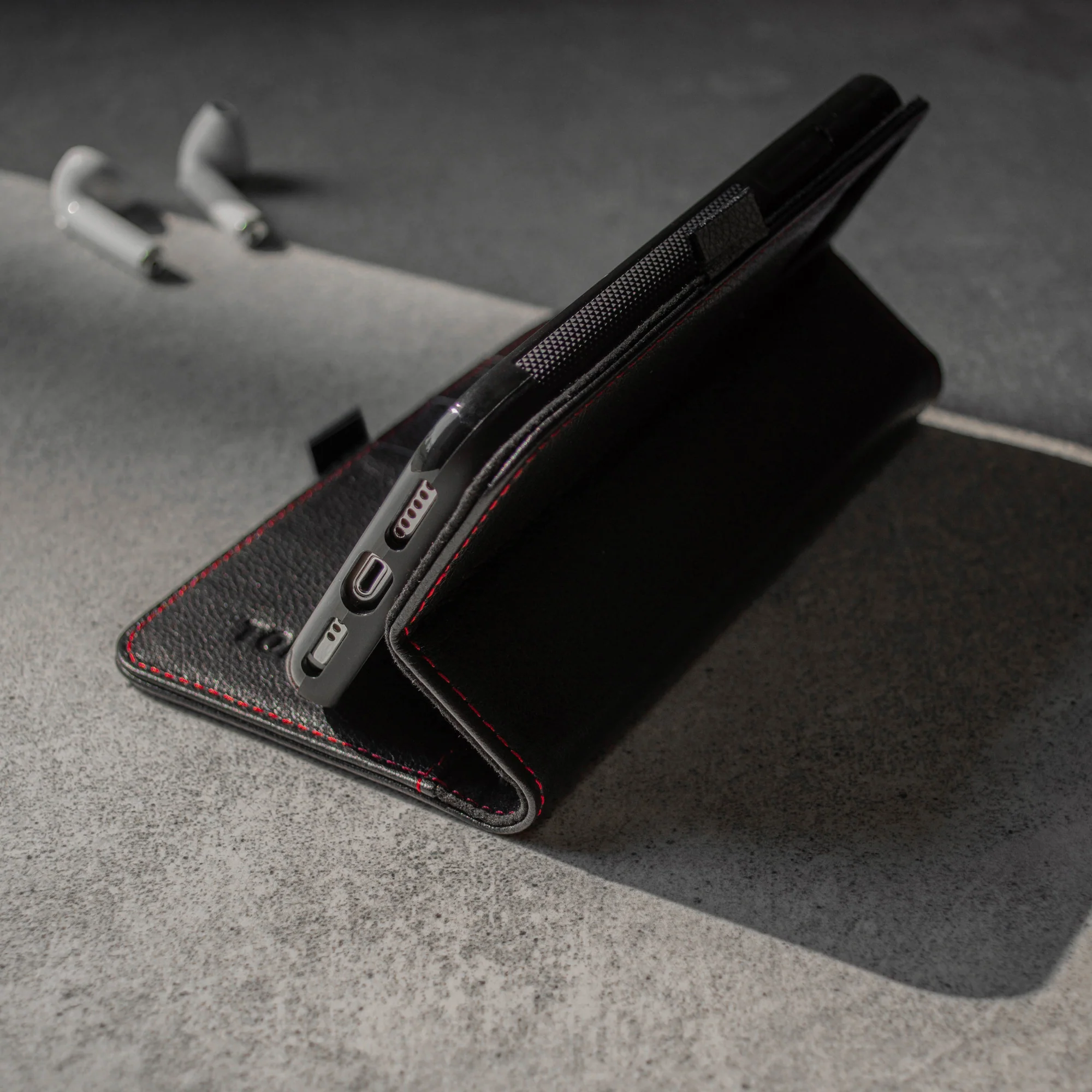 iPhone 11 Pro Max Leather Case (with Stand function) - Image 3