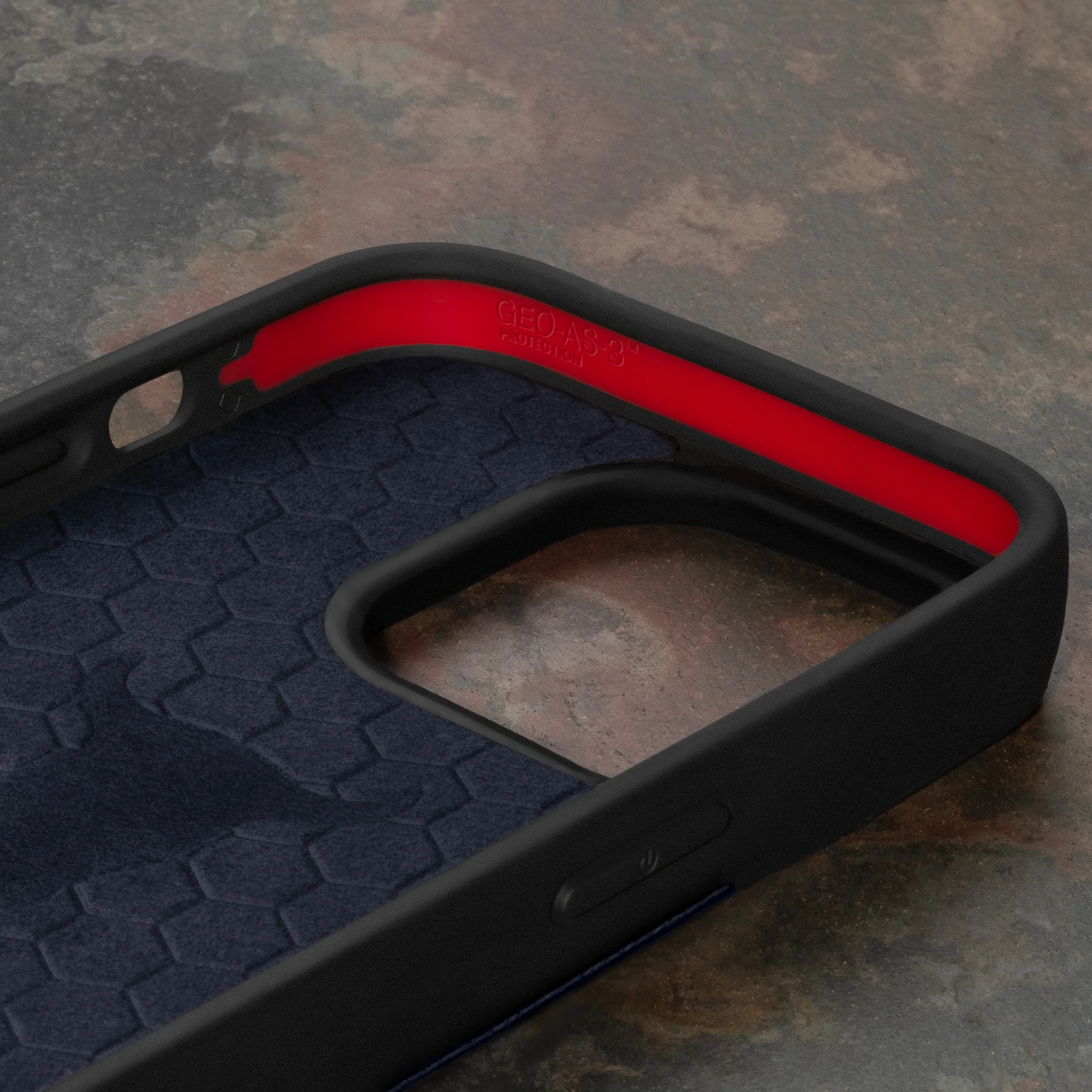 iPhone 15 Pro Leather Bumper Case - Image 4