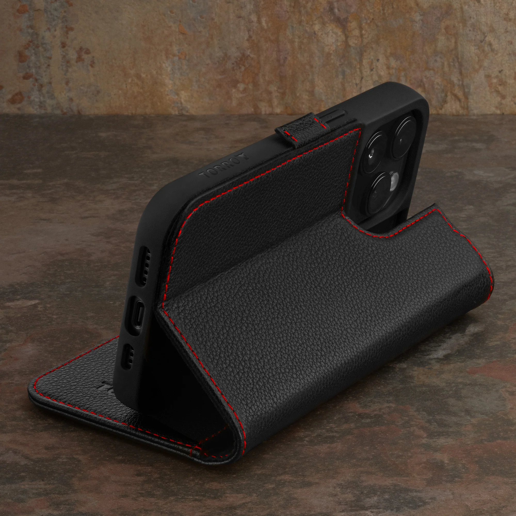 iPhone 15 Pro Leather Wallet Case v2.0 (MagSafe Charging) - Image 7