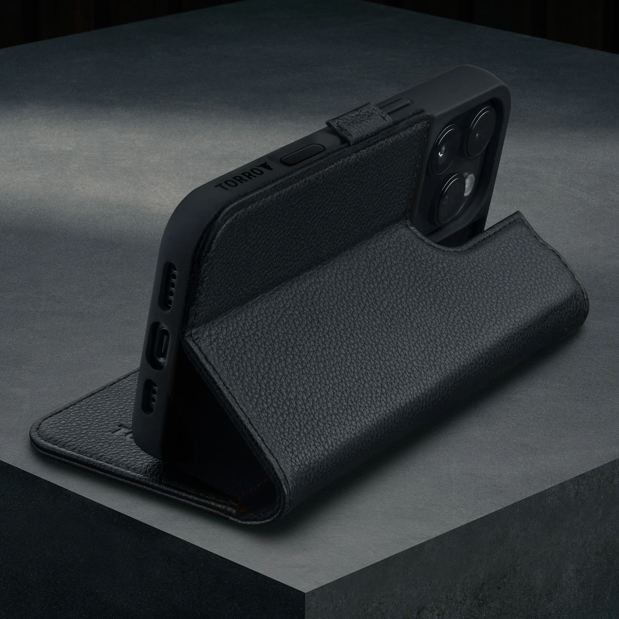 iPhone 16 Pro Leather Wallet Case (MagSafe Charging) - Image 31