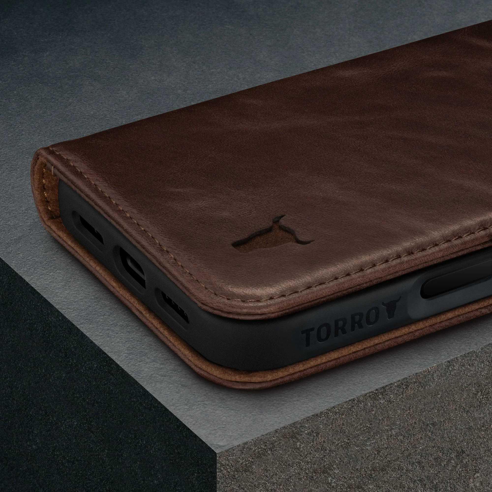 iPhone 16 Pro Max Leather Wallet Case (MagSafe Charging) - Image 17