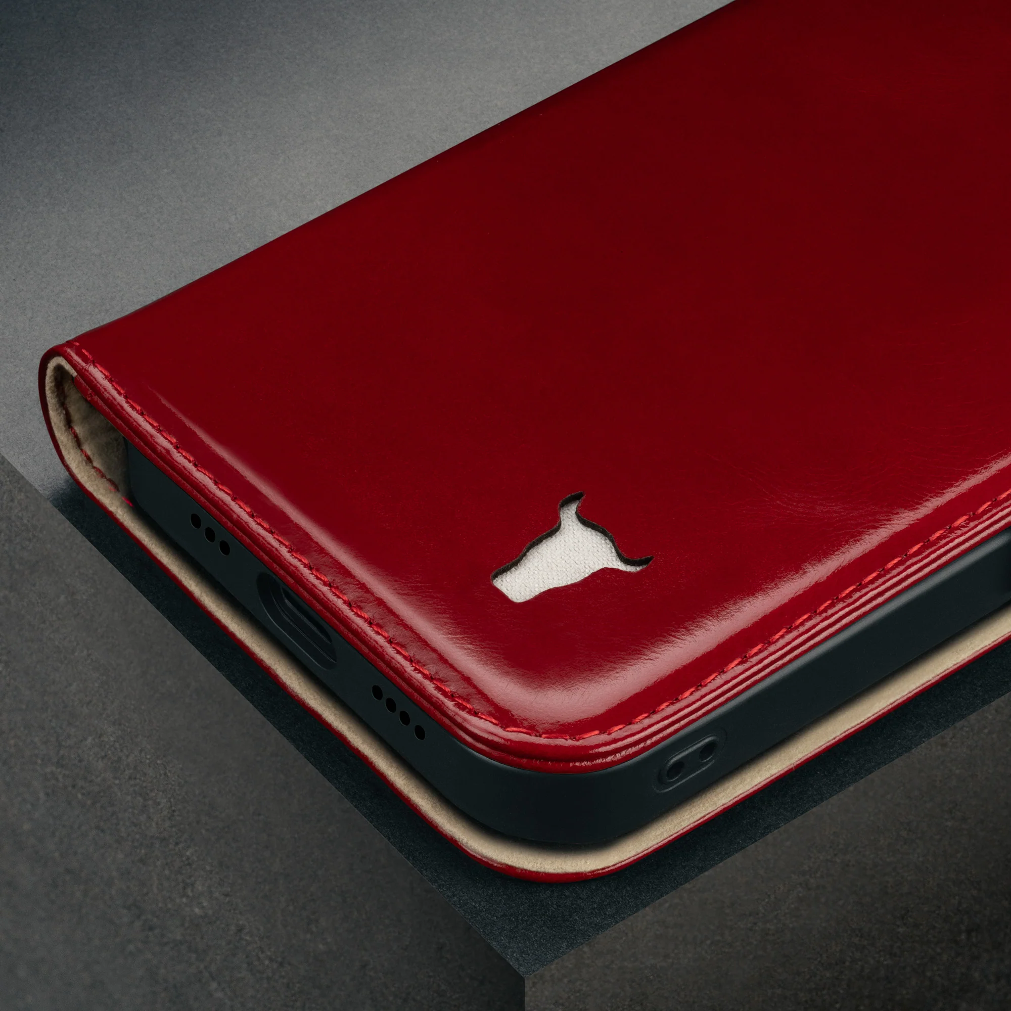 iPhone 17e / 16e Leather Case (with Stand Function) - Image 17