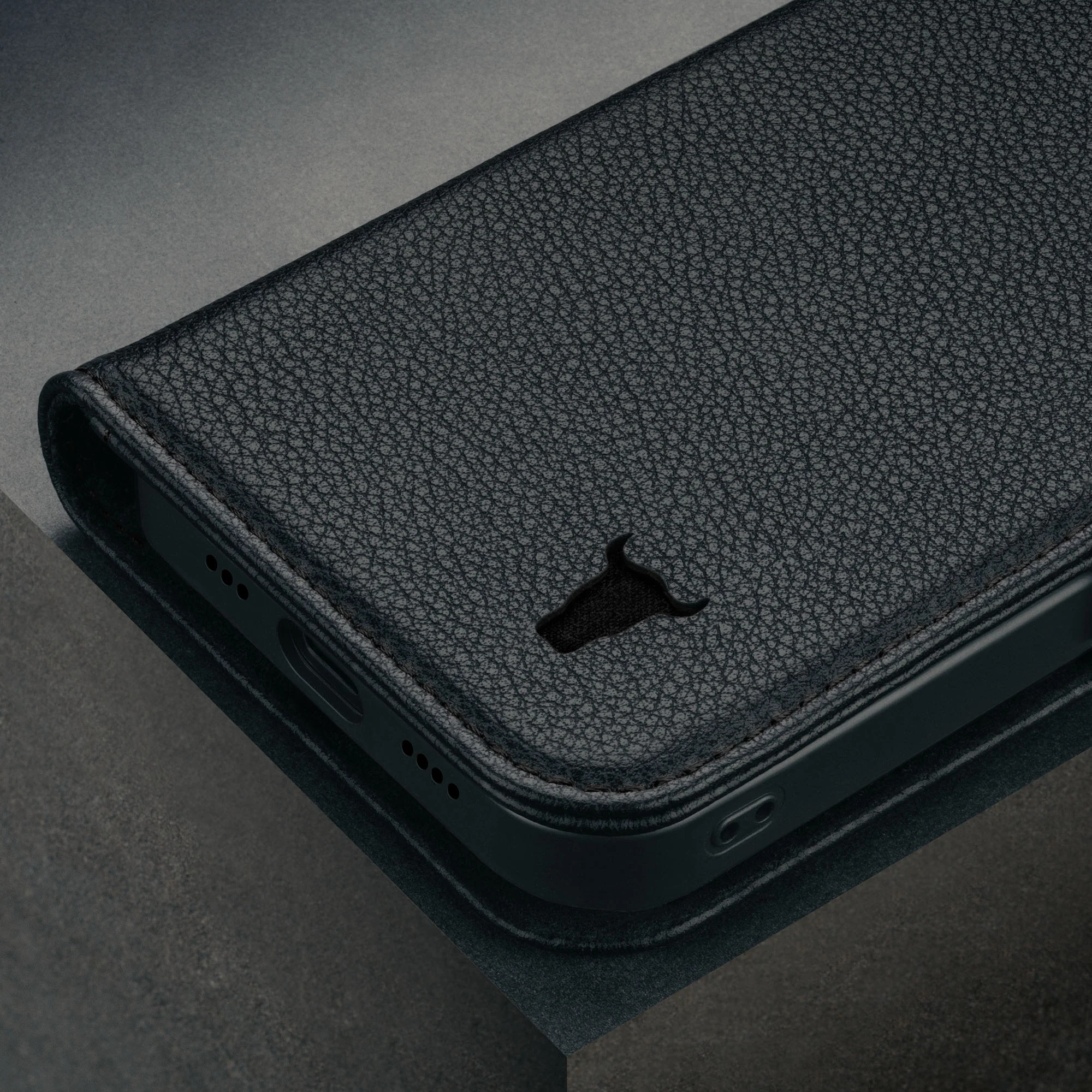 iPhone 17e / 16e Leather Case (with Stand Function) - Image 21