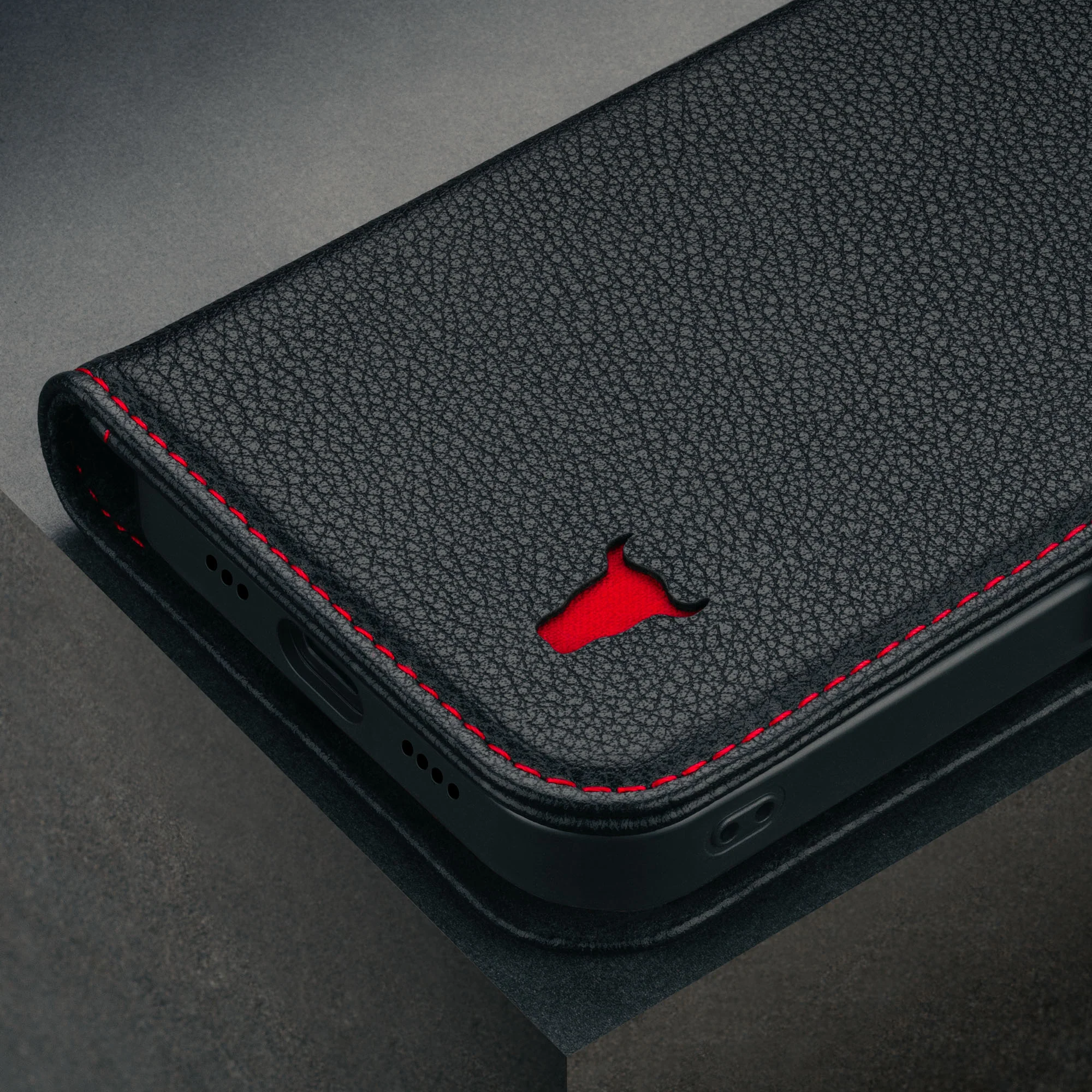 iPhone 17e / 16e Leather Case (with Stand Function) - Image 9