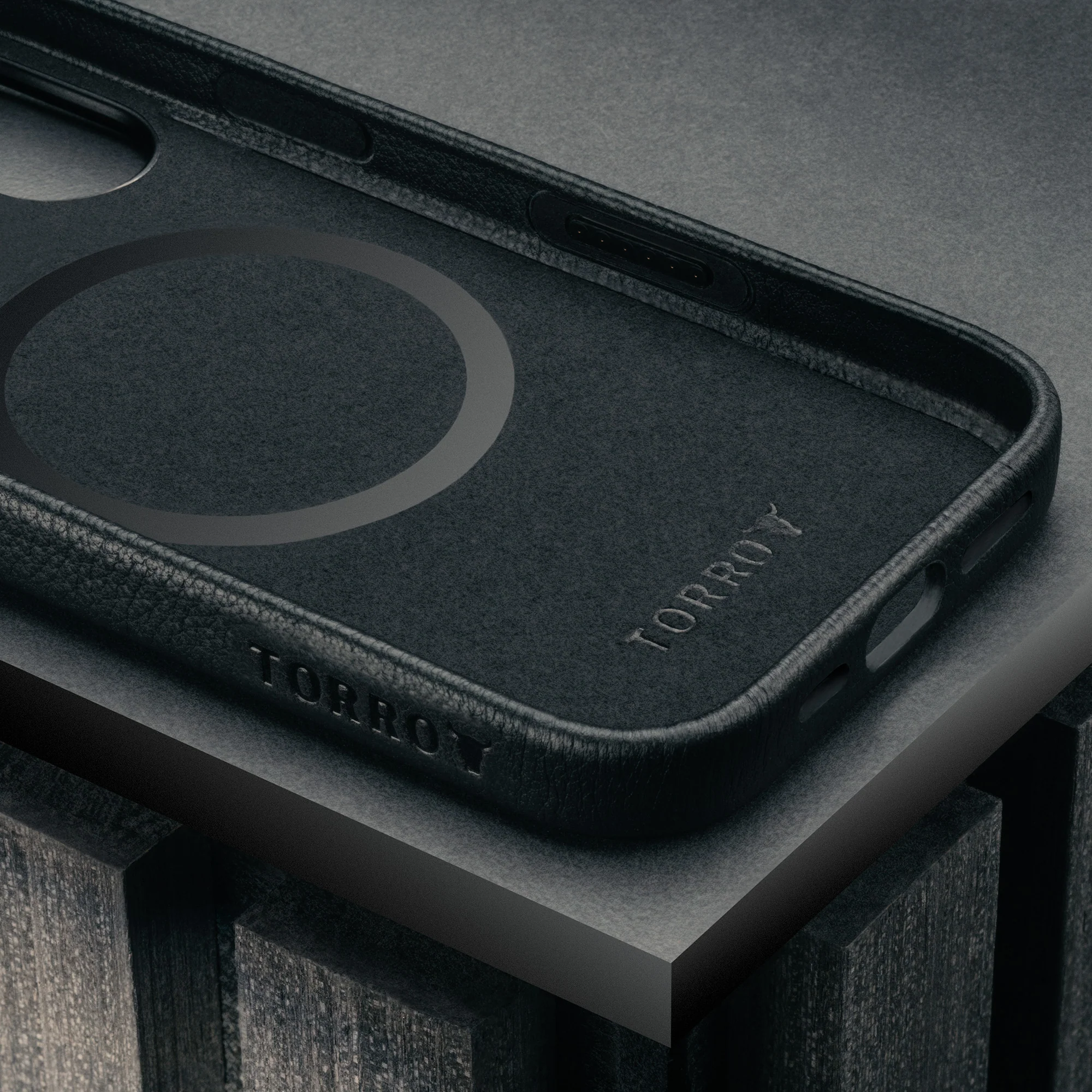 iPhone 17 Leather Bumper Case (MagSafe Compatible) - Image 6