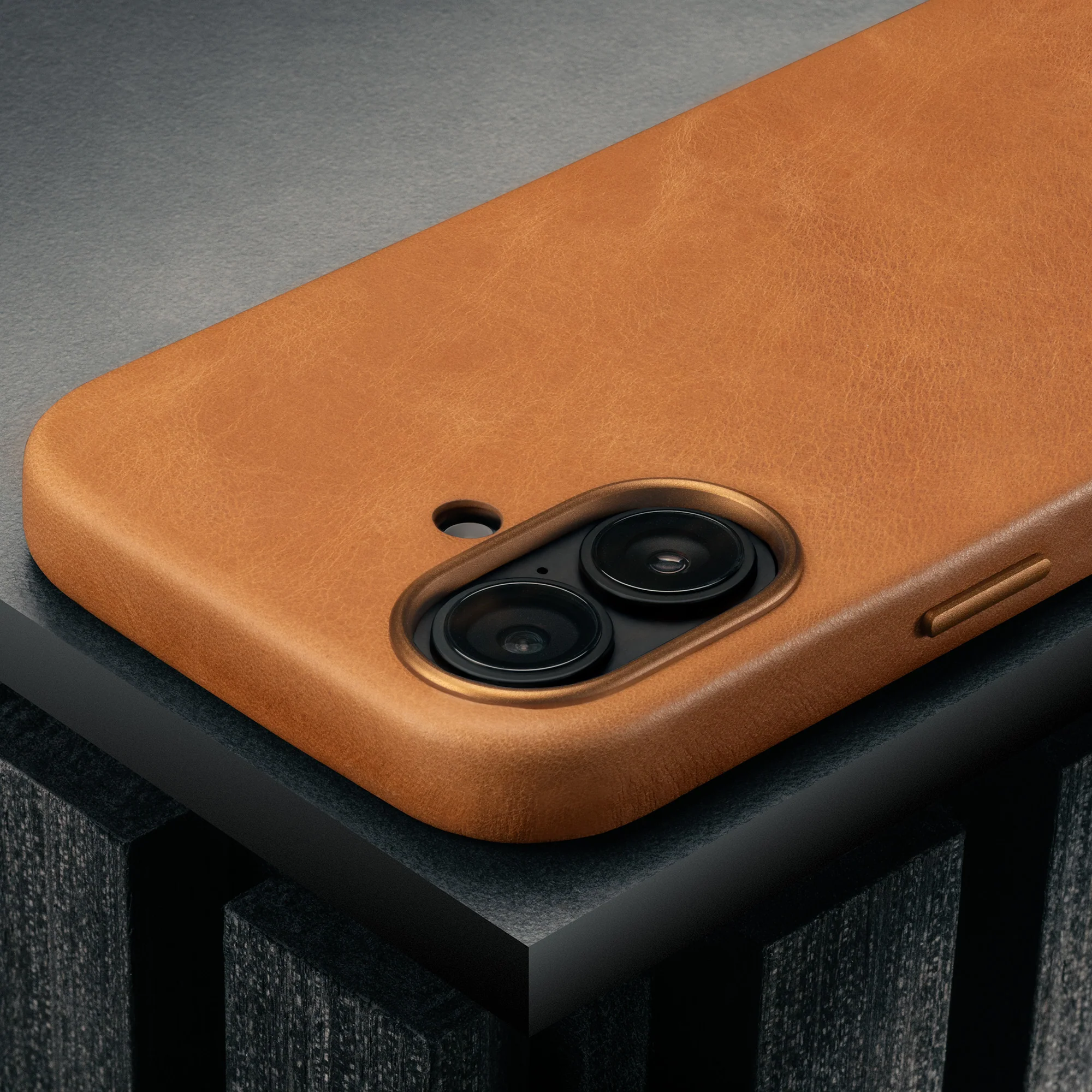 iPhone 17 Leather Bumper Case (MagSafe Compatible) - Image 9