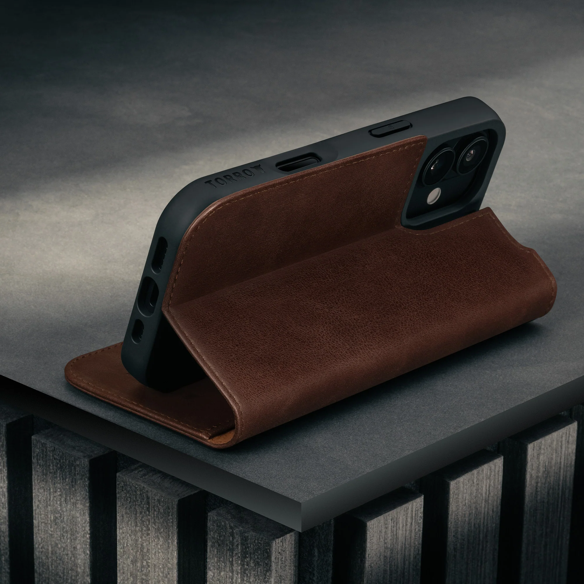 iPhone 17 Leather Case (MagSafe Charging) - Image 14