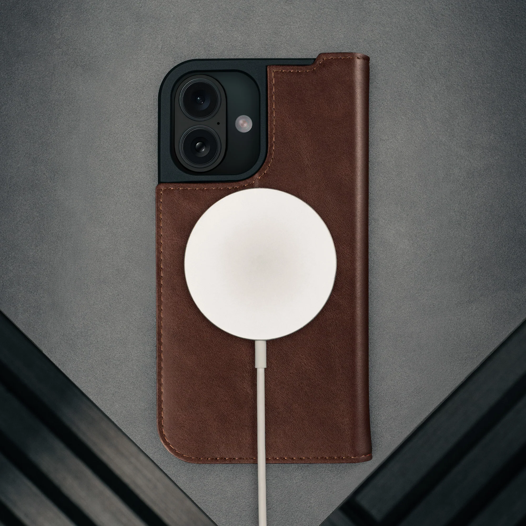 iPhone 17 Leather Case (MagSafe Charging) - Image 19