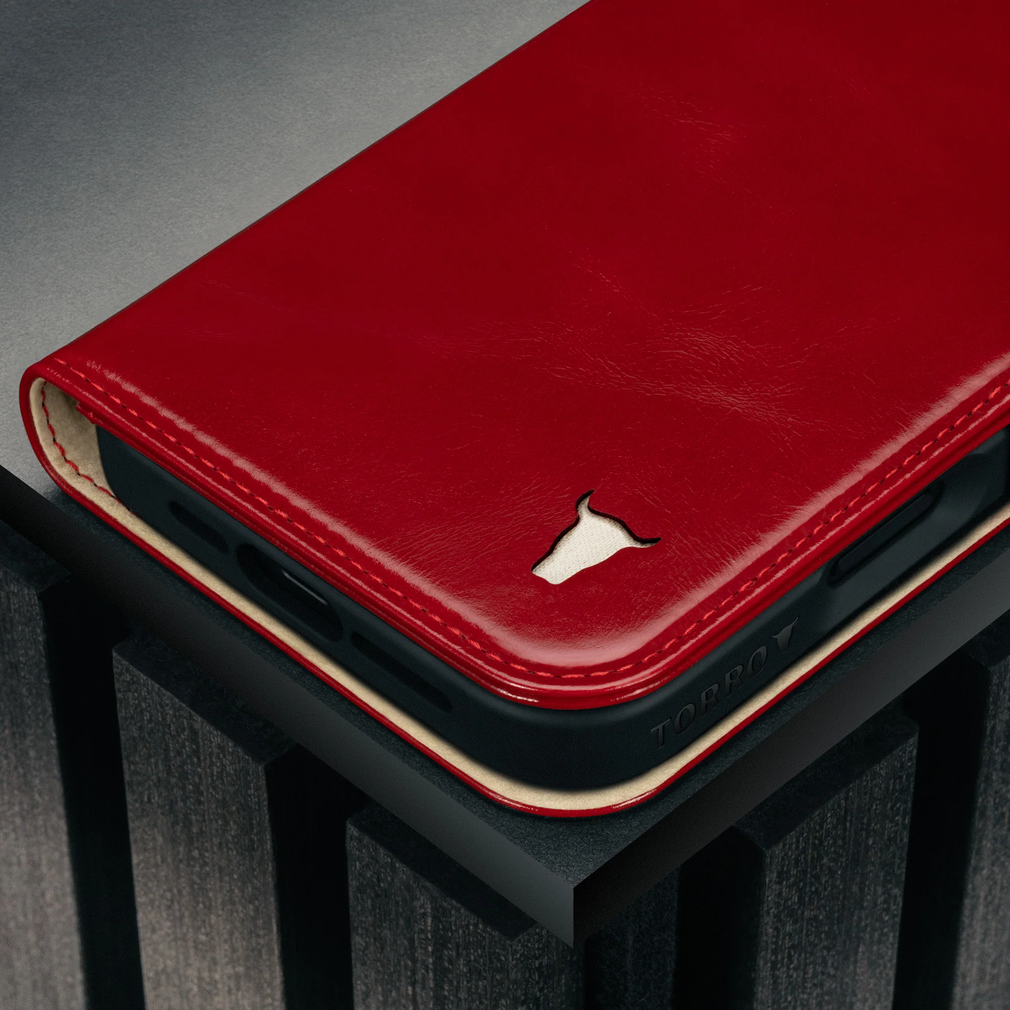 iPhone 17 Leather Case (MagSafe Charging) - Image 36