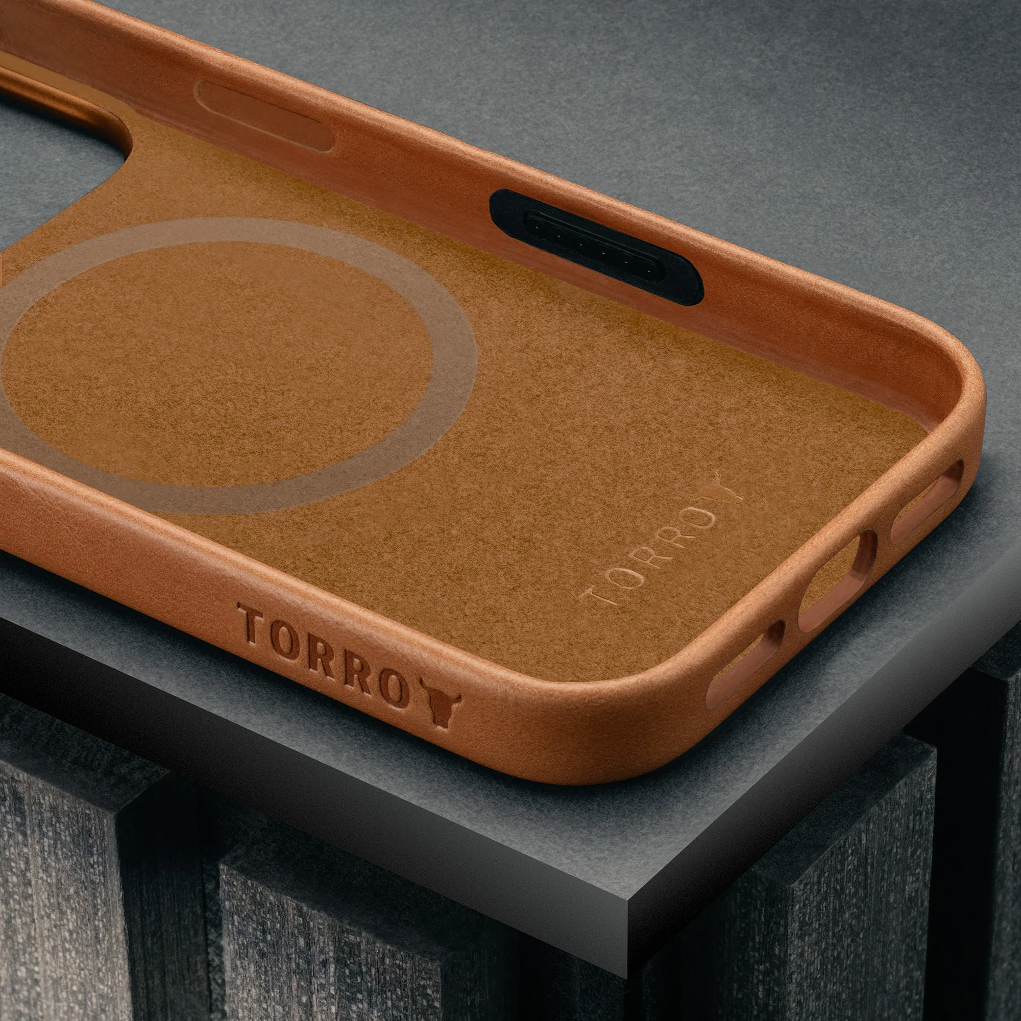 iPhone 17 Pro Leather Bumper Case (MagSafe Compatible) - Image 17