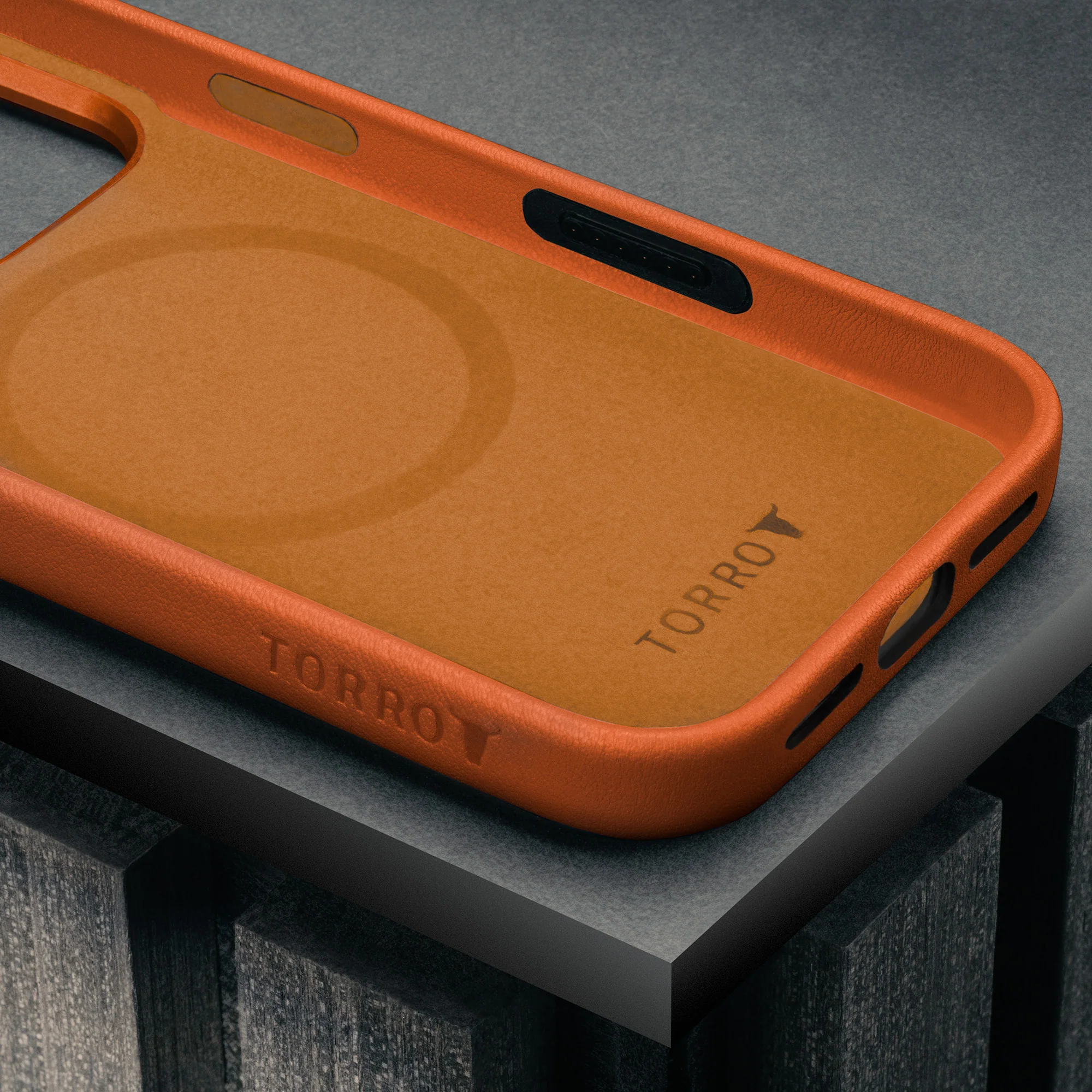 iPhone 17 Pro Leather Bumper Case (MagSafe Compatible) - Image 25