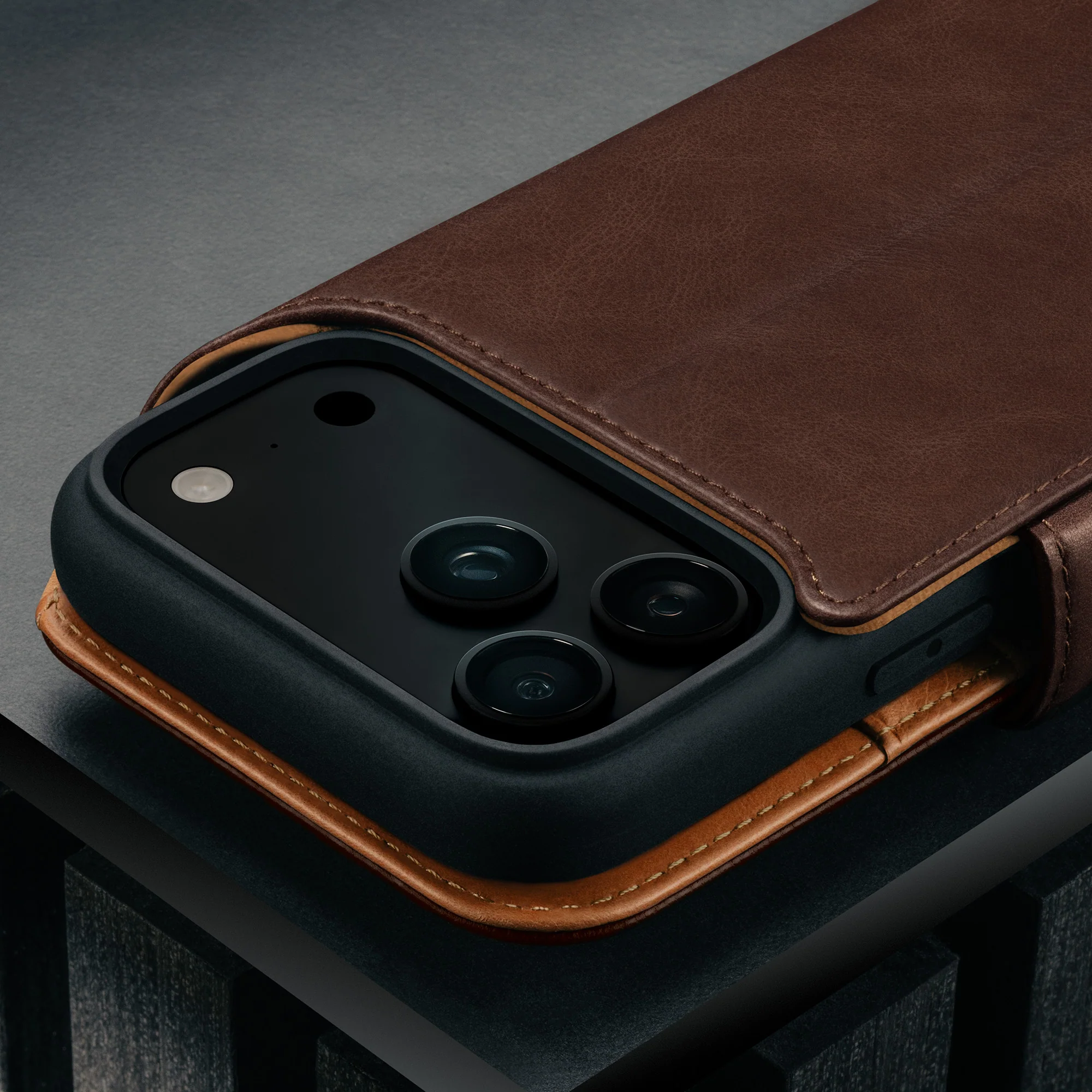 iPhone 17 Pro Max 2-in-1 Detachable Leather Wallet Case (MagSafe Charging) - Image 14