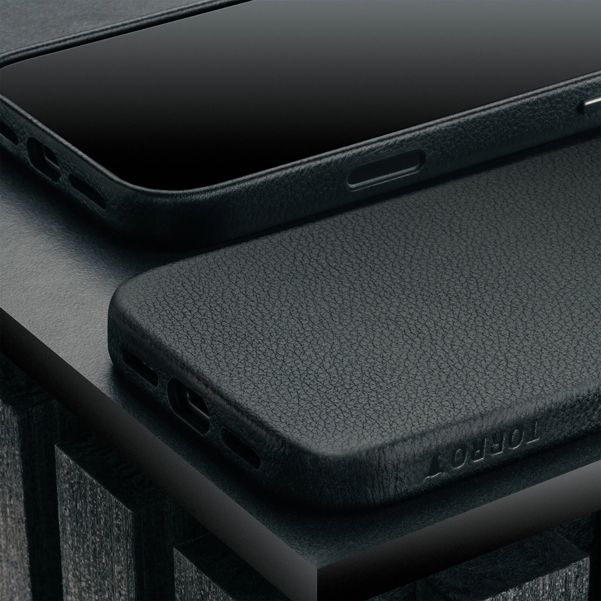 iPhone 17 Pro Max Leather Bumper Case (MagSafe Compatible) - Image 10