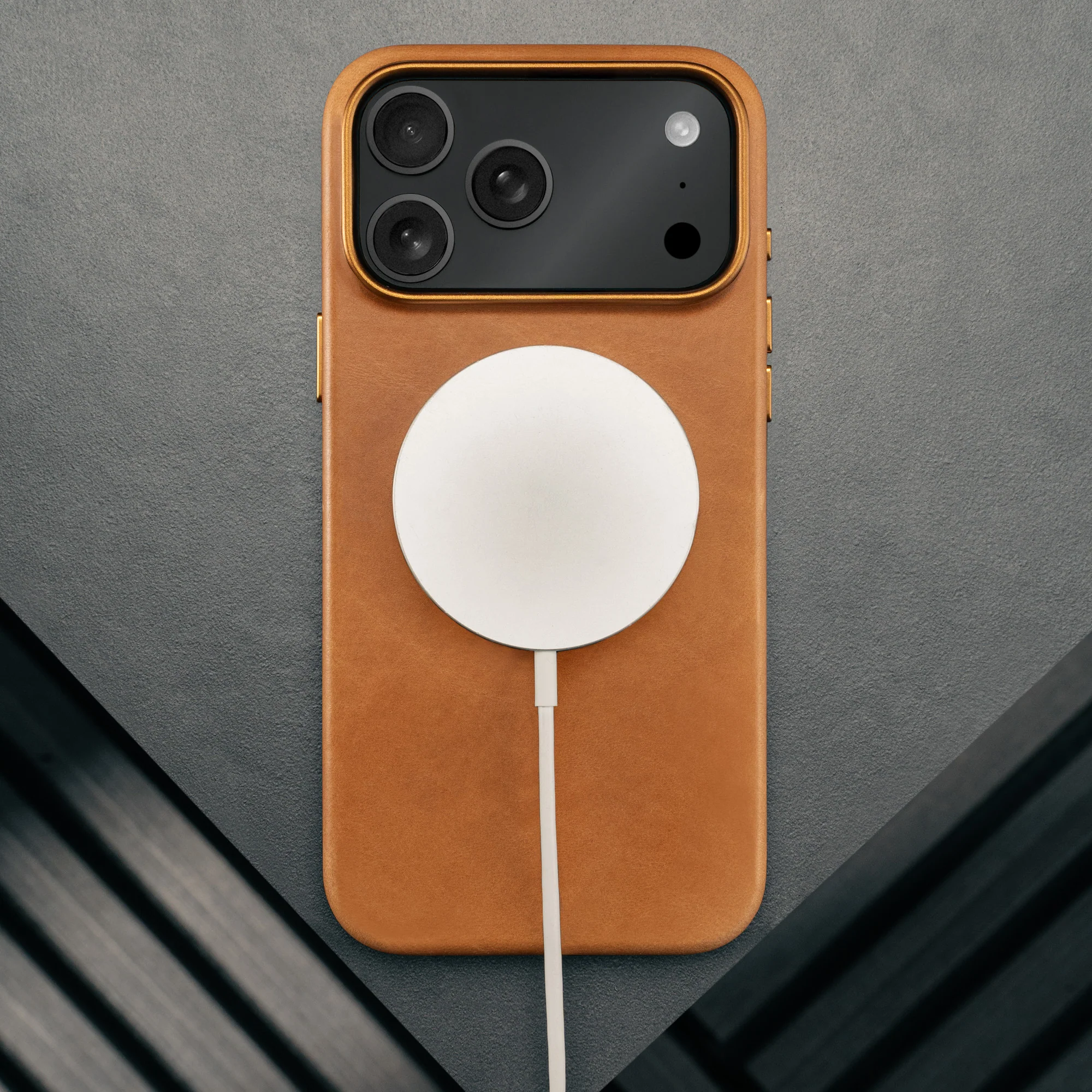 iPhone 17 Pro Max Leather Bumper Case (MagSafe Compatible) - Image 15