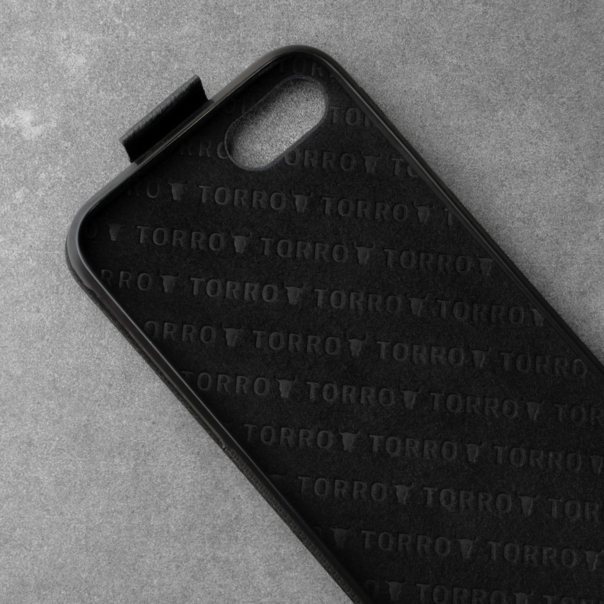 iPhone SE Leather Flip Case (Compatible with iPhone 8/7) - Image 7