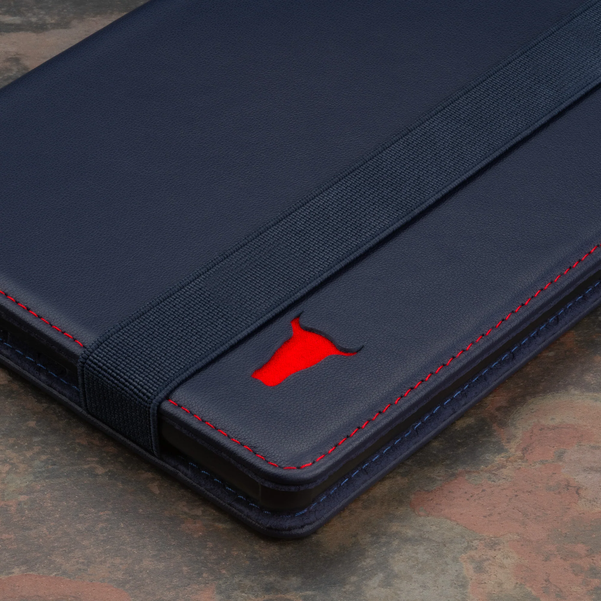 Kindle Paperwhite / Paperwhite Signature Edition Leather Case (11th Gen, 2021/2022/2023) - Image 15