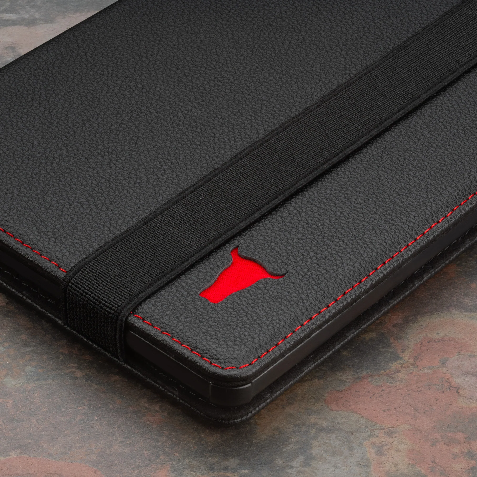 Kindle Paperwhite / Paperwhite Signature Edition Leather Case (11th Gen, 2021/2022/2023) - Image 7