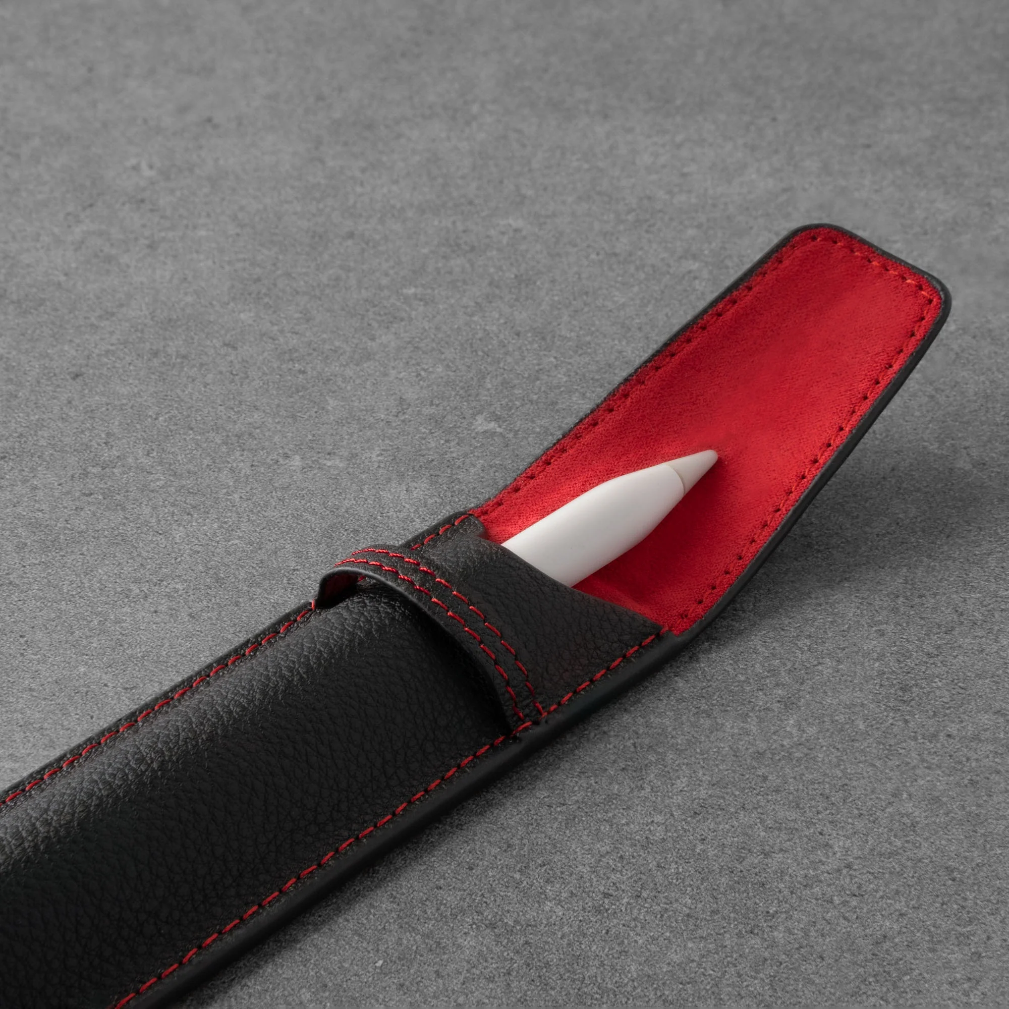 Apple Pencil Leather Case (Pencil Pro, USB-C, 2nd & 1st Gen Compatible) - Image 5