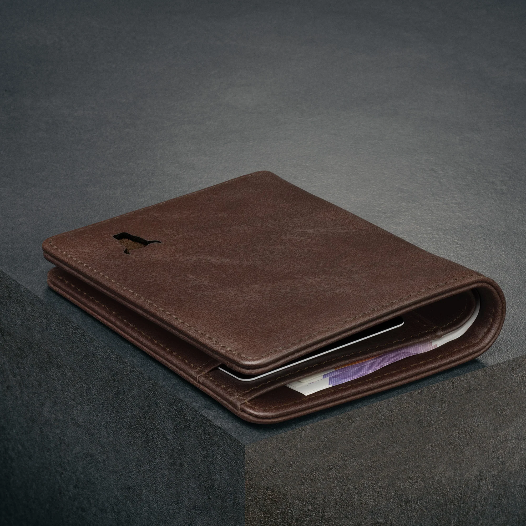 Leather Bifold Wallet (RFID) - Image 18