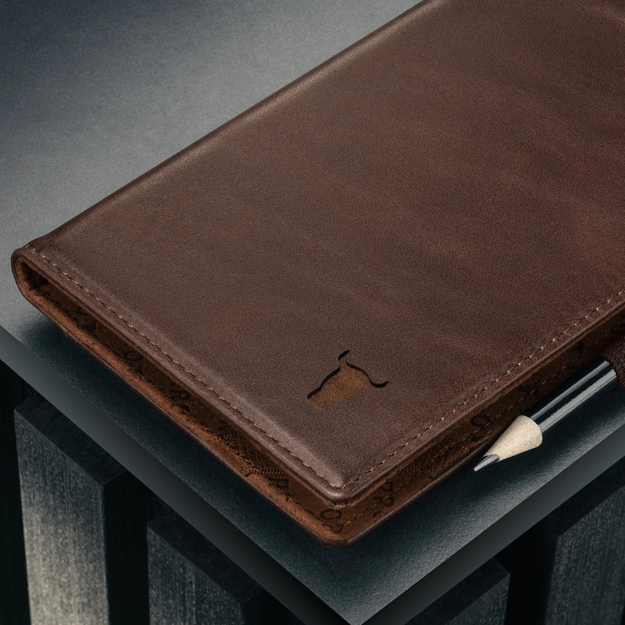 Leather Golf Scorecard Holder - Image 17