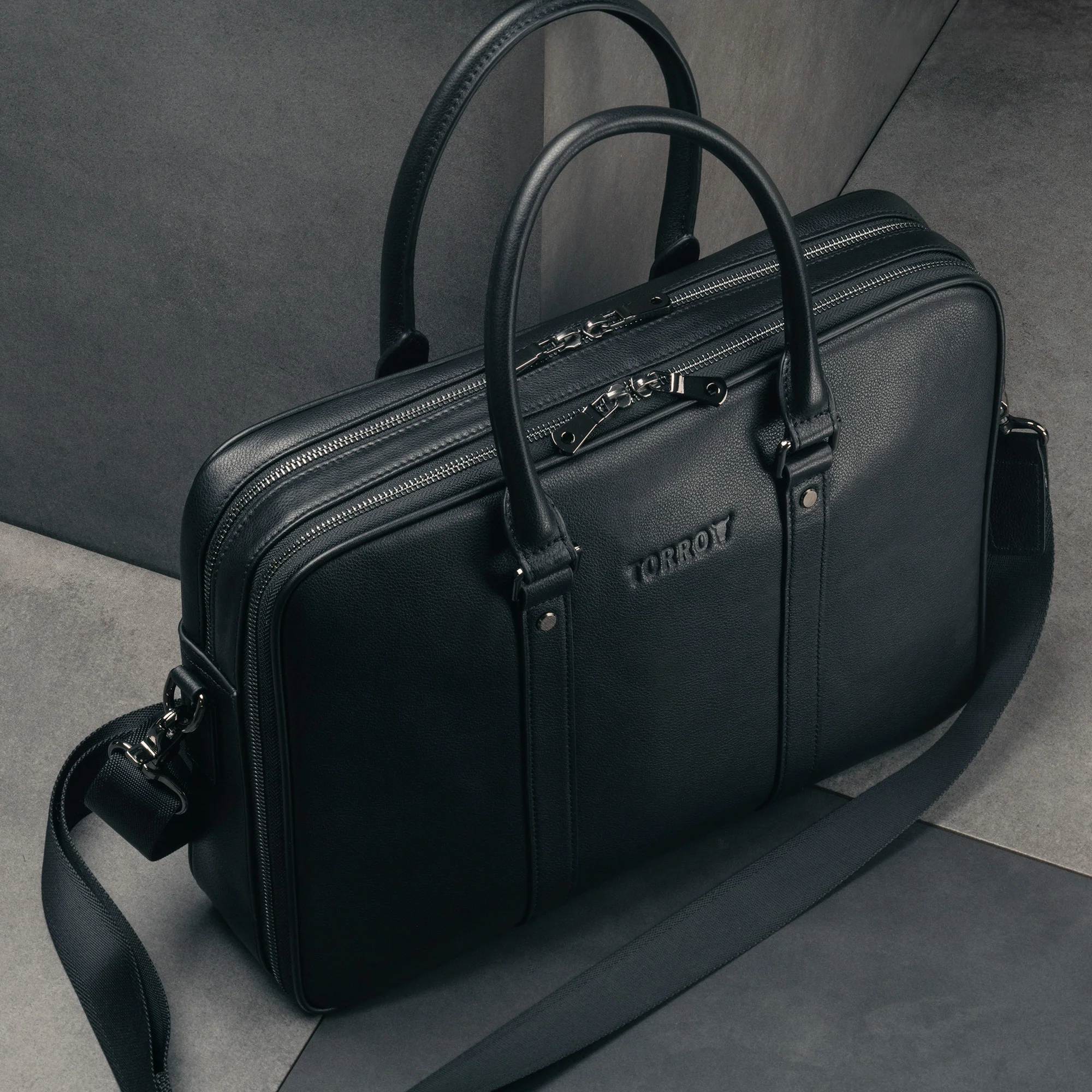 Soft Leather Laptop Briefcase - Image 3