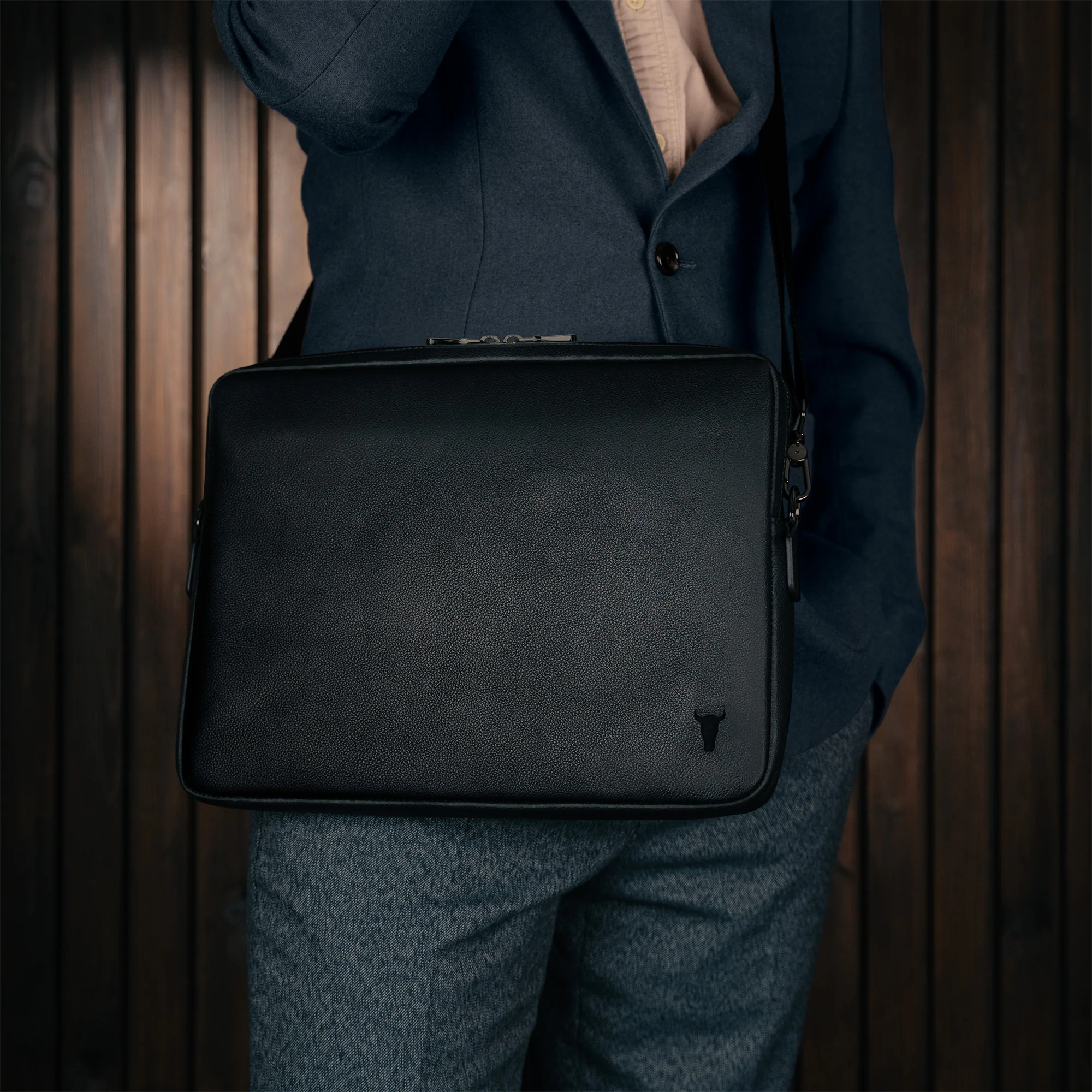 Slim Leather Laptop Bag - Image 4
