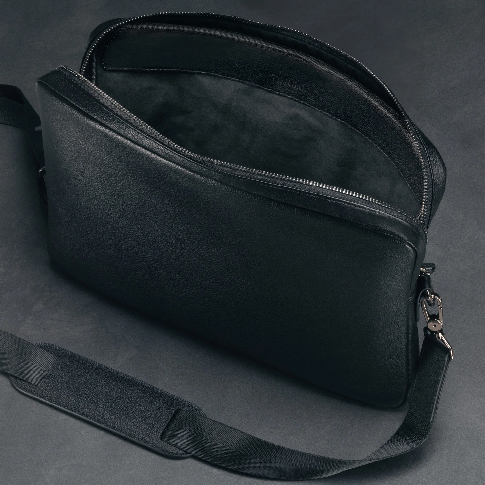 Slim Leather Laptop Bag - Image 6