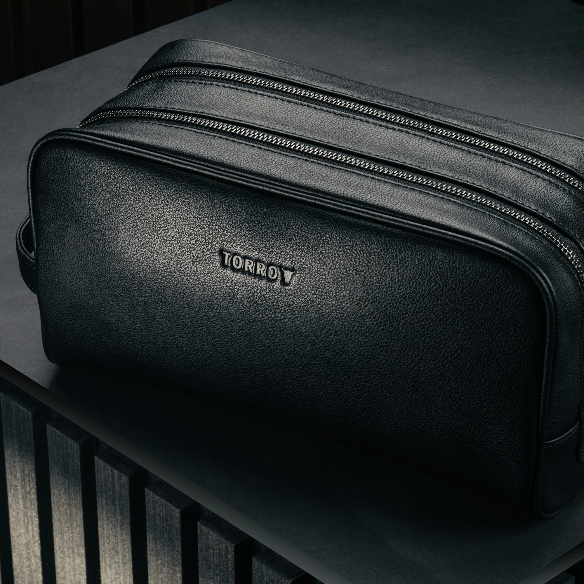 Leather Wash Bag / Toiletry Bag - Image 4