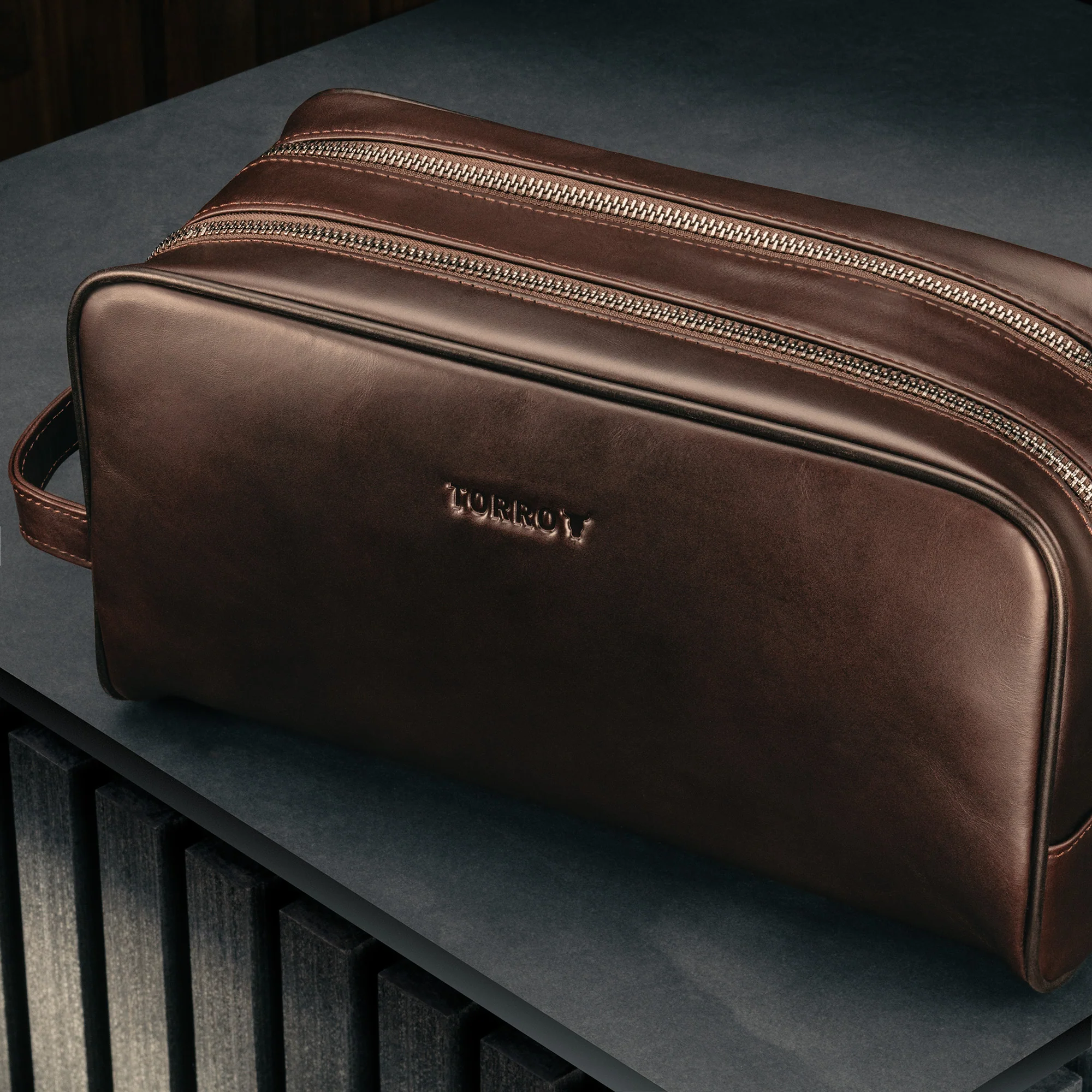 Leather Wash Bag / Toiletry Bag - Image 9